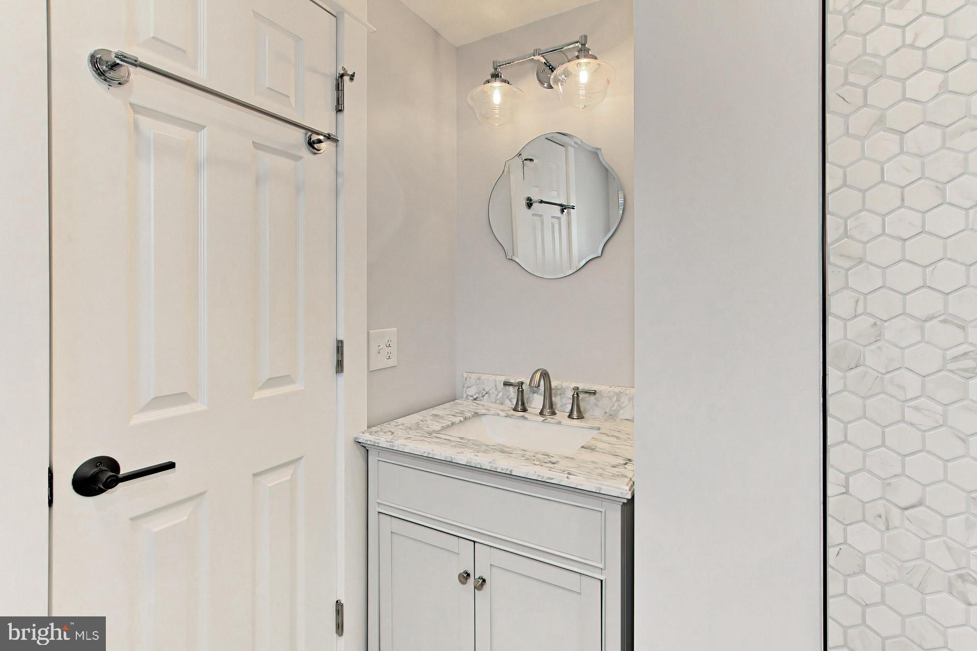 BEVERLY HILLS - Residential