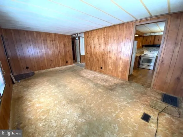 Breinigsville, Pennsylvania 18031, United States, 2 Bedrooms Bedrooms, ,1 BathroomBathrooms,Residential,Active,300