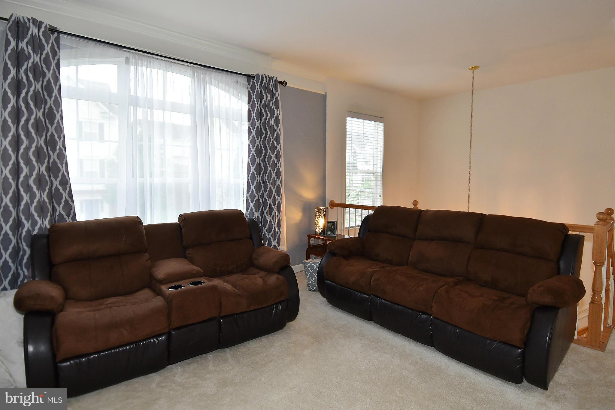 BLOOMS MILL - Residential