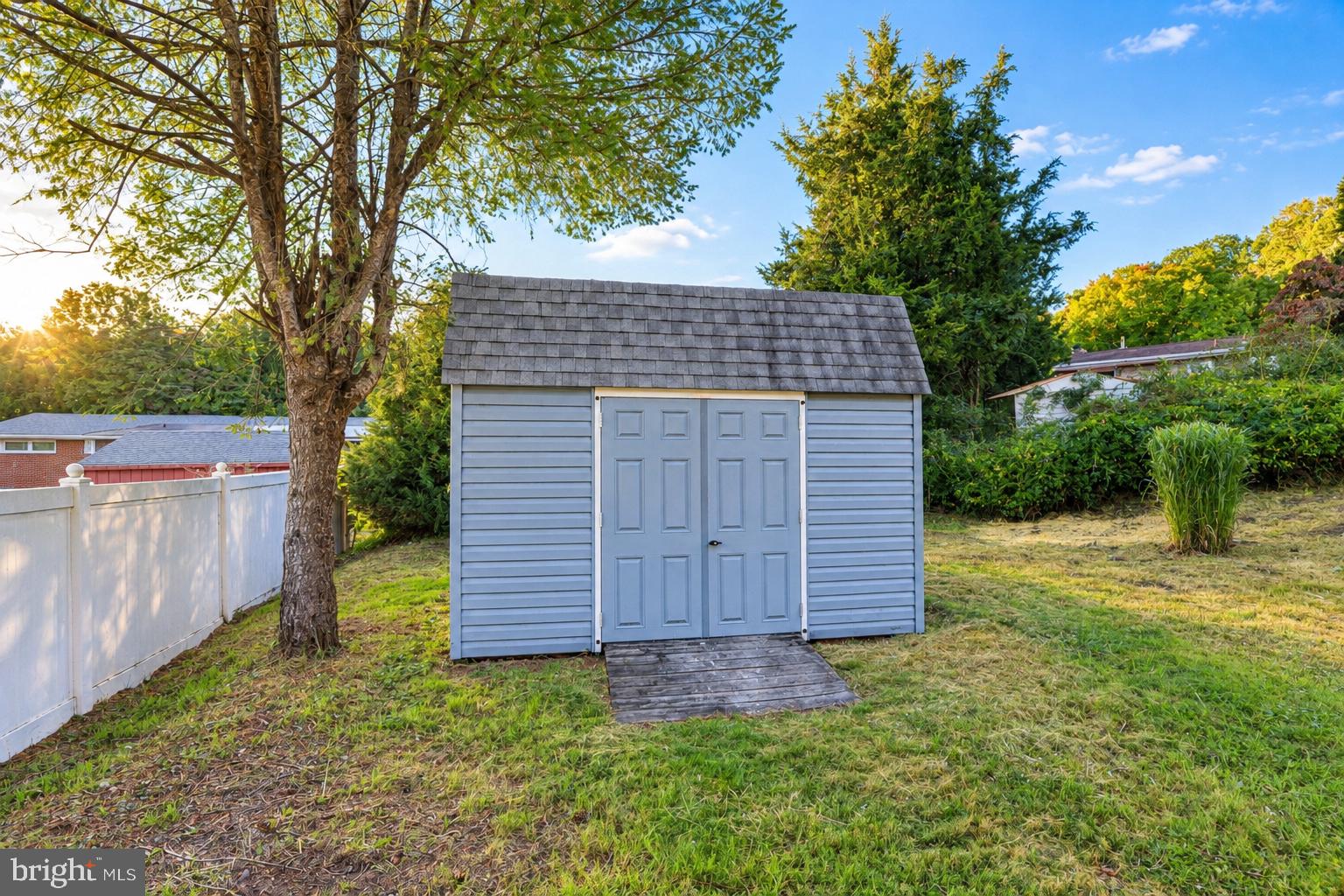 205 RIDGEVIEW ROAD