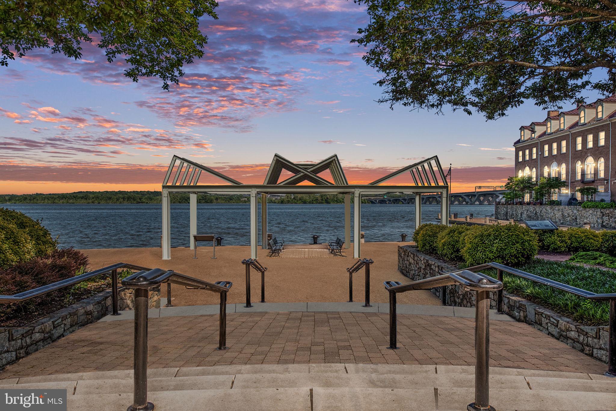 FORDS LANDING - Residential