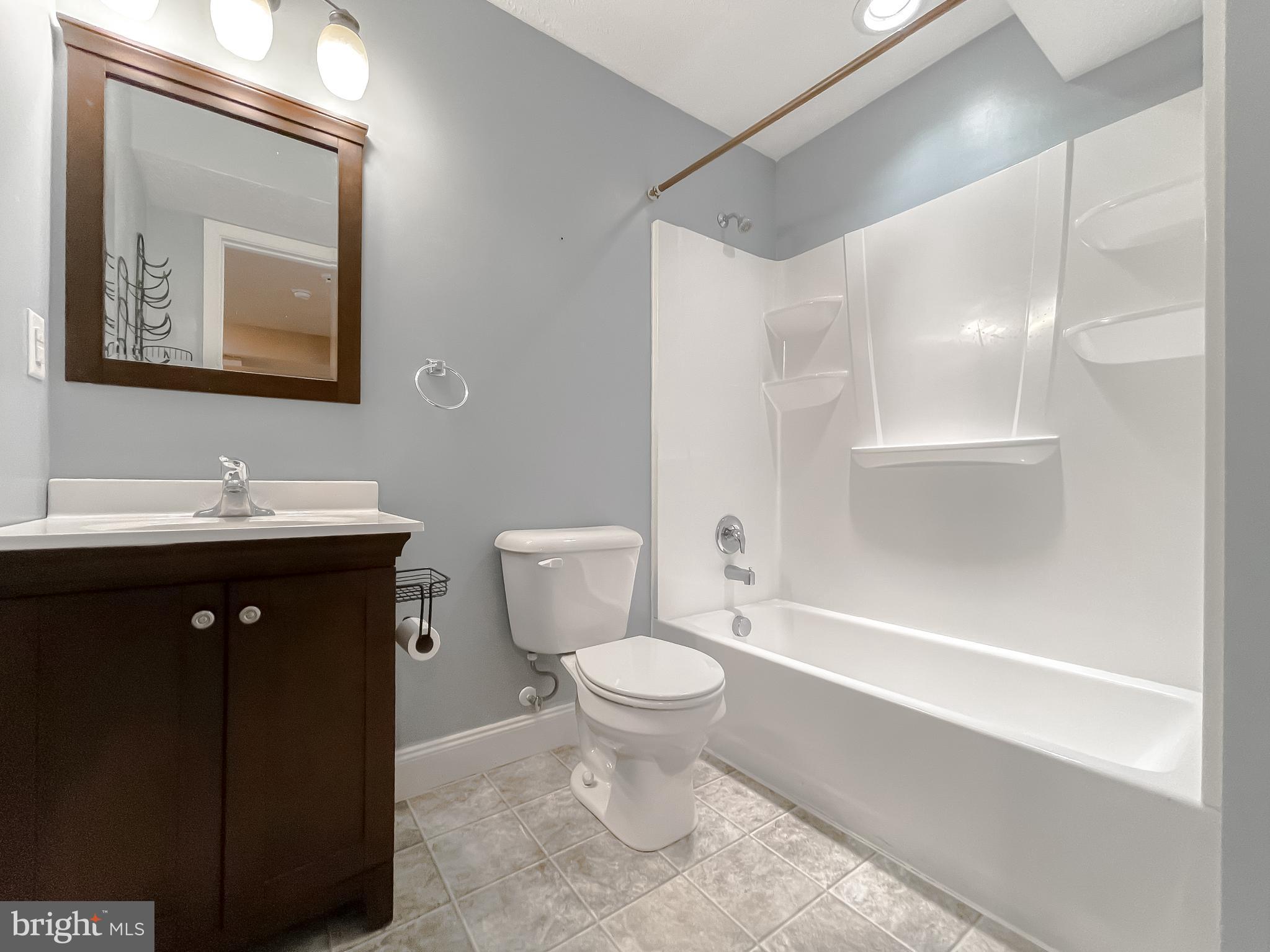 GREENBRIER - Residential Lease