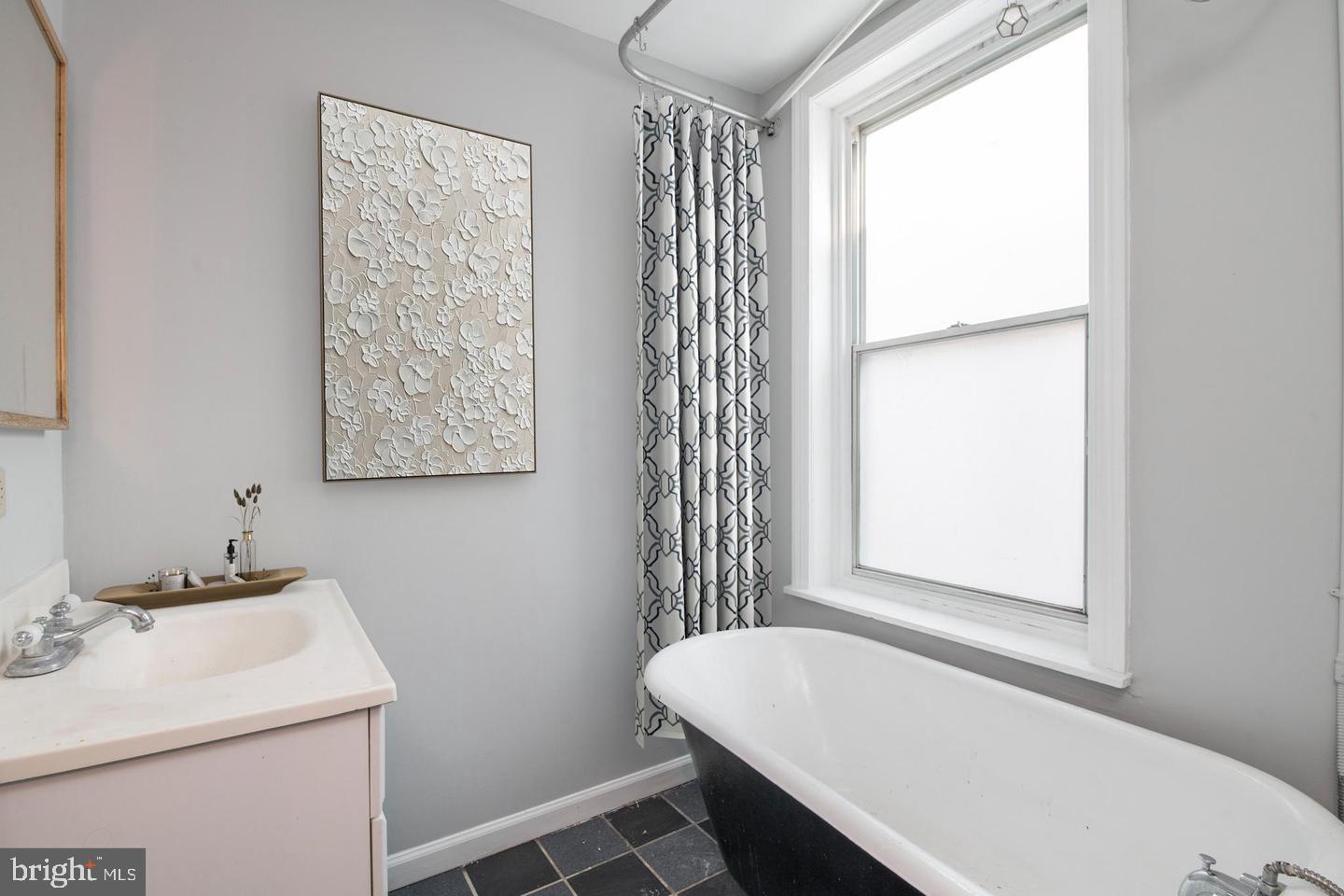 FAIRMOUNT - Residential