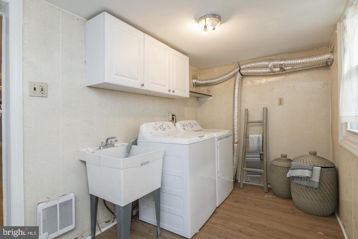 FAIRMOUNT - Residential