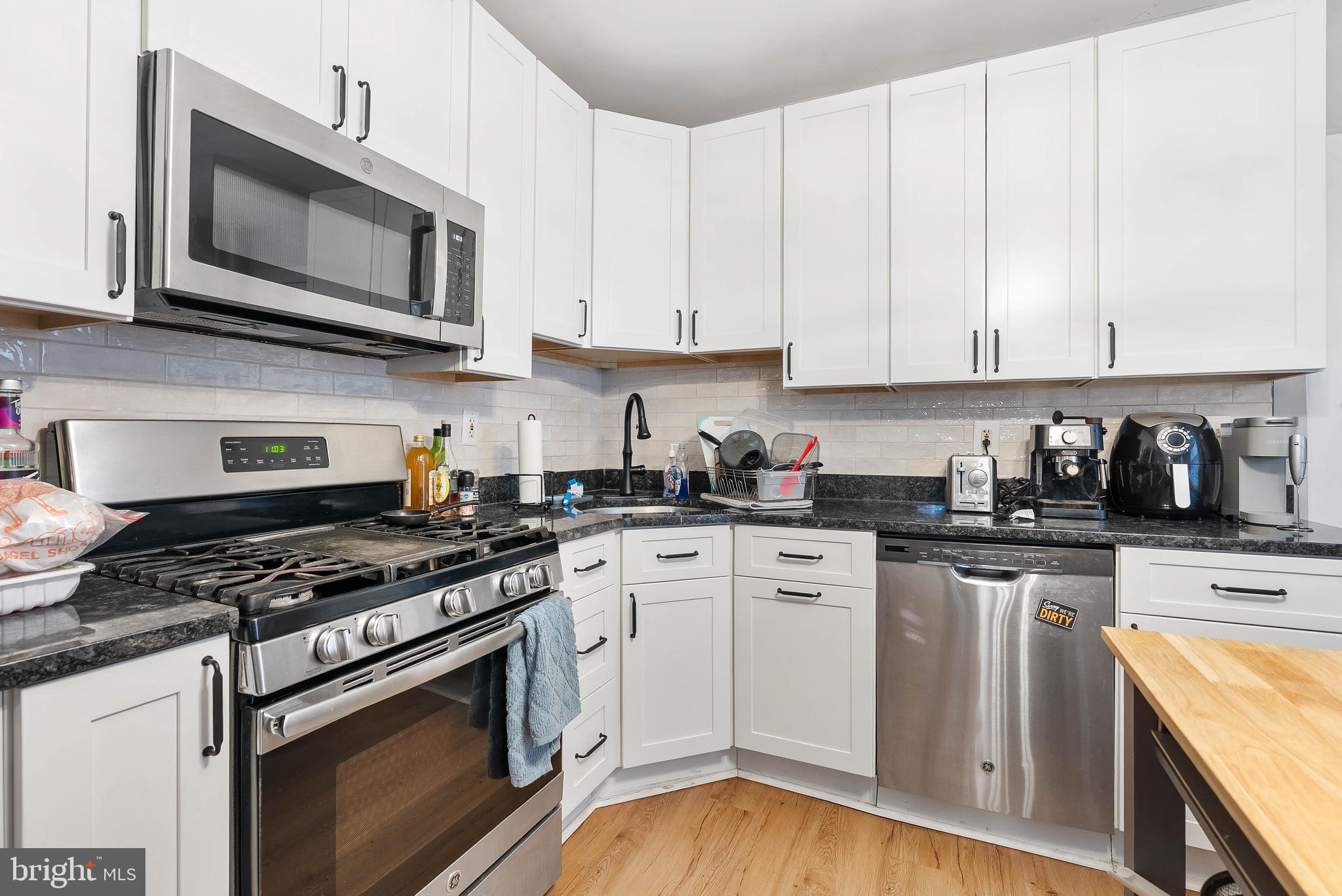 FAIRMOUNT - Residential