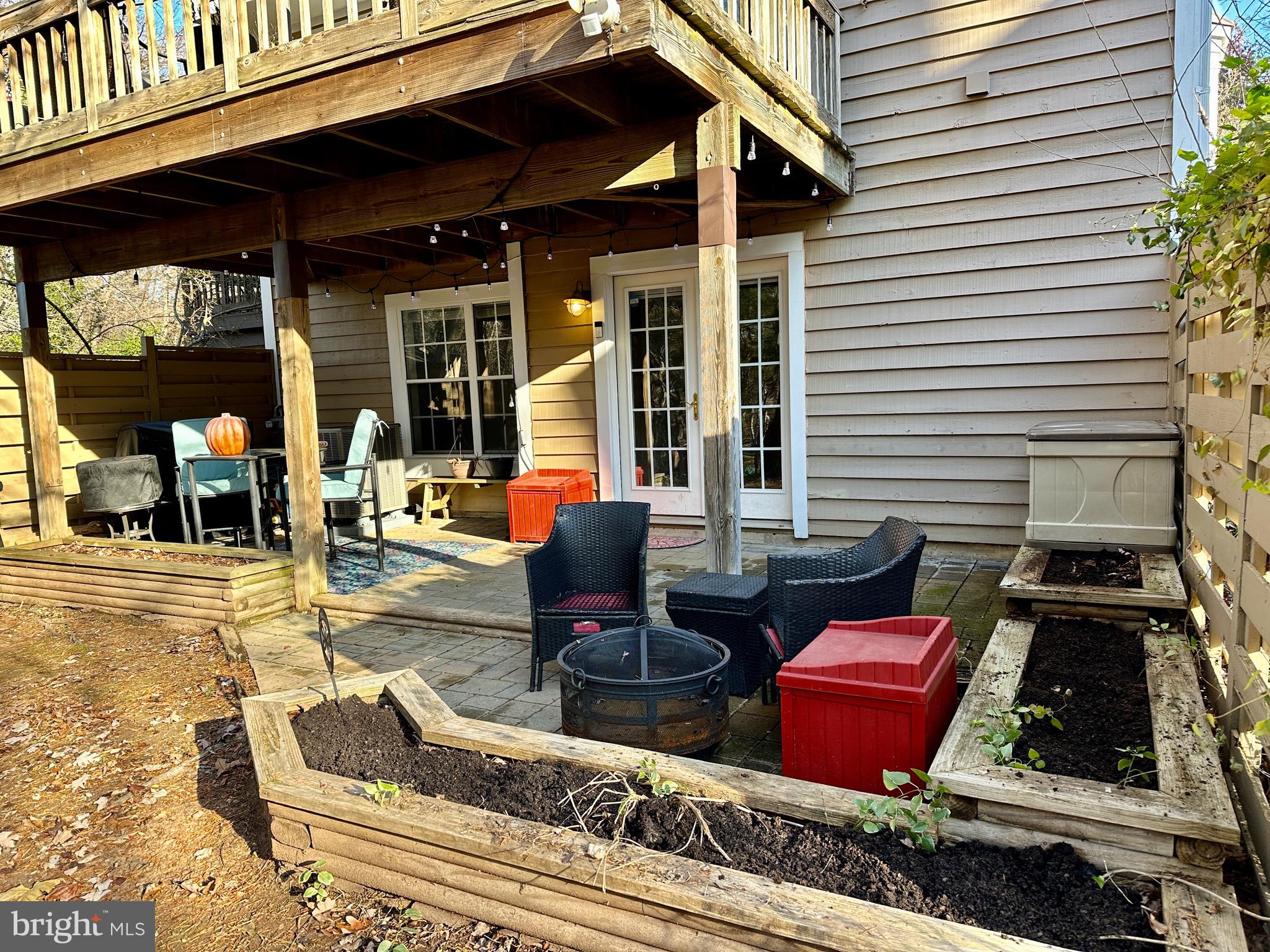 ARBOR WOOD - Residential Lease