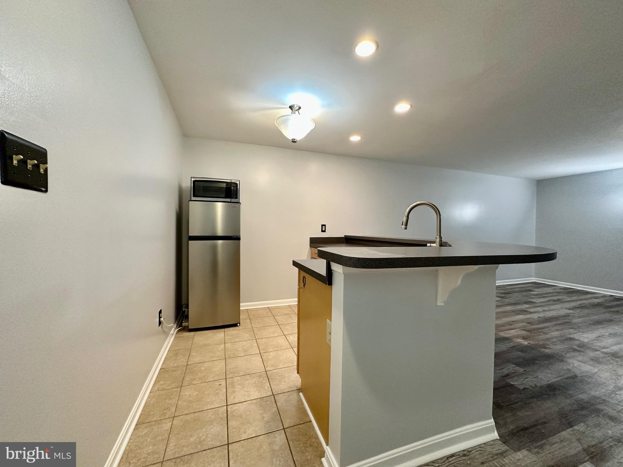 ARBOR WOOD - Residential Lease