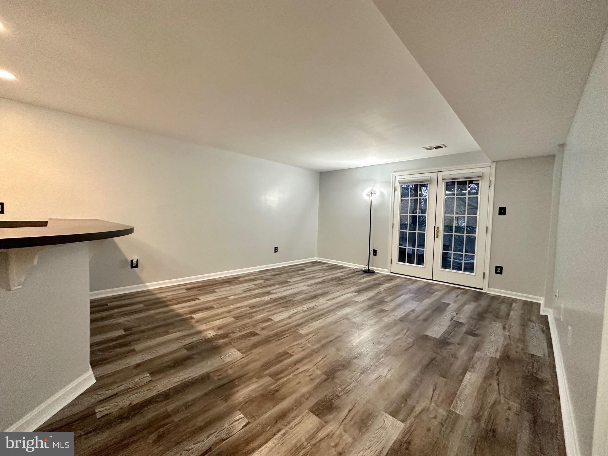 ARBOR WOOD - Residential Lease