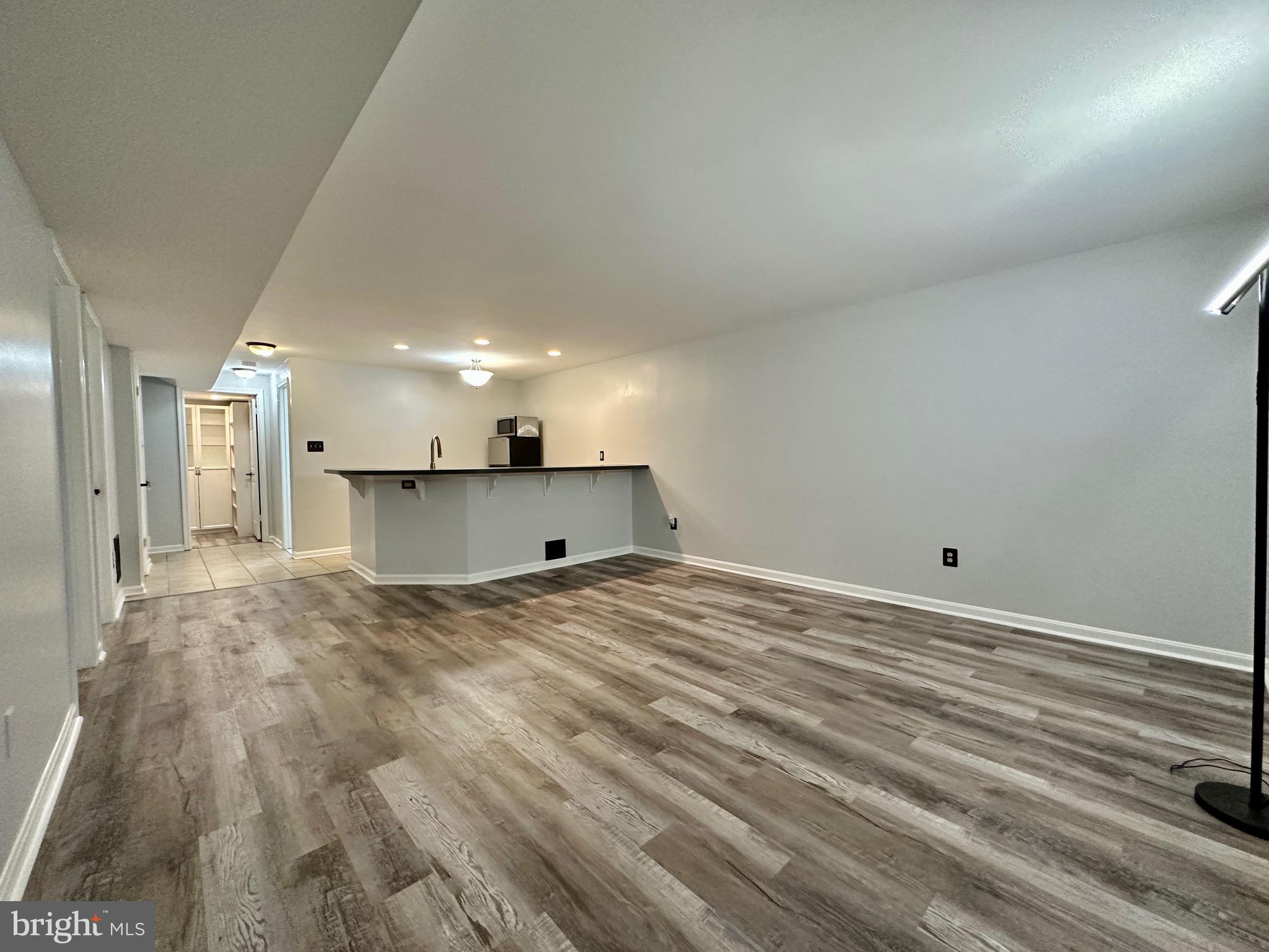 ARBOR WOOD - Residential Lease