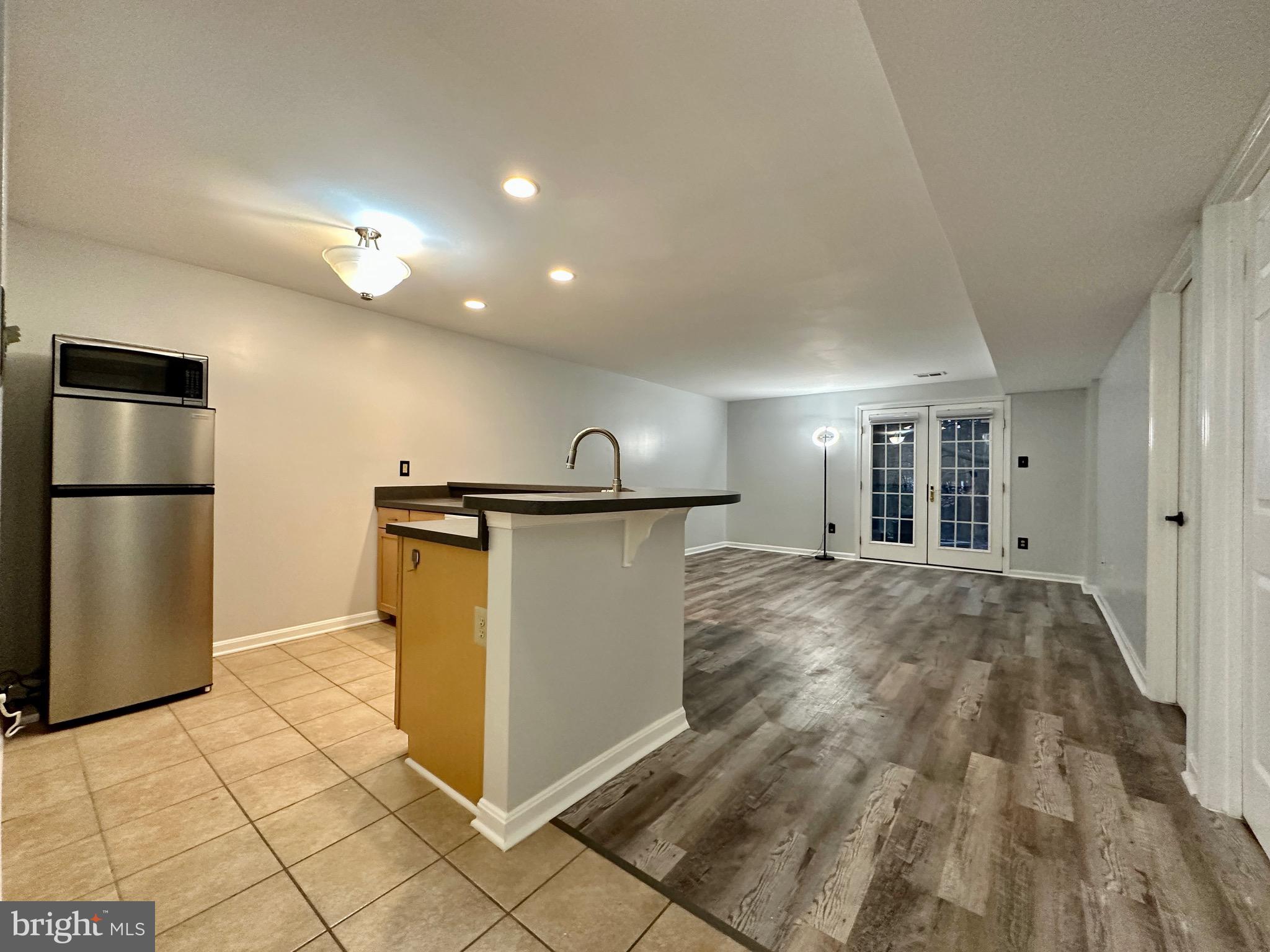 ARBOR WOOD - Residential Lease