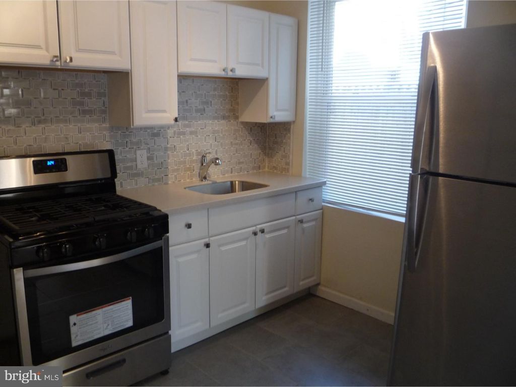 Photo of 619 Mercy Street, PHILADELPHIA, PA 19148 (MLS # PAPH2572380)