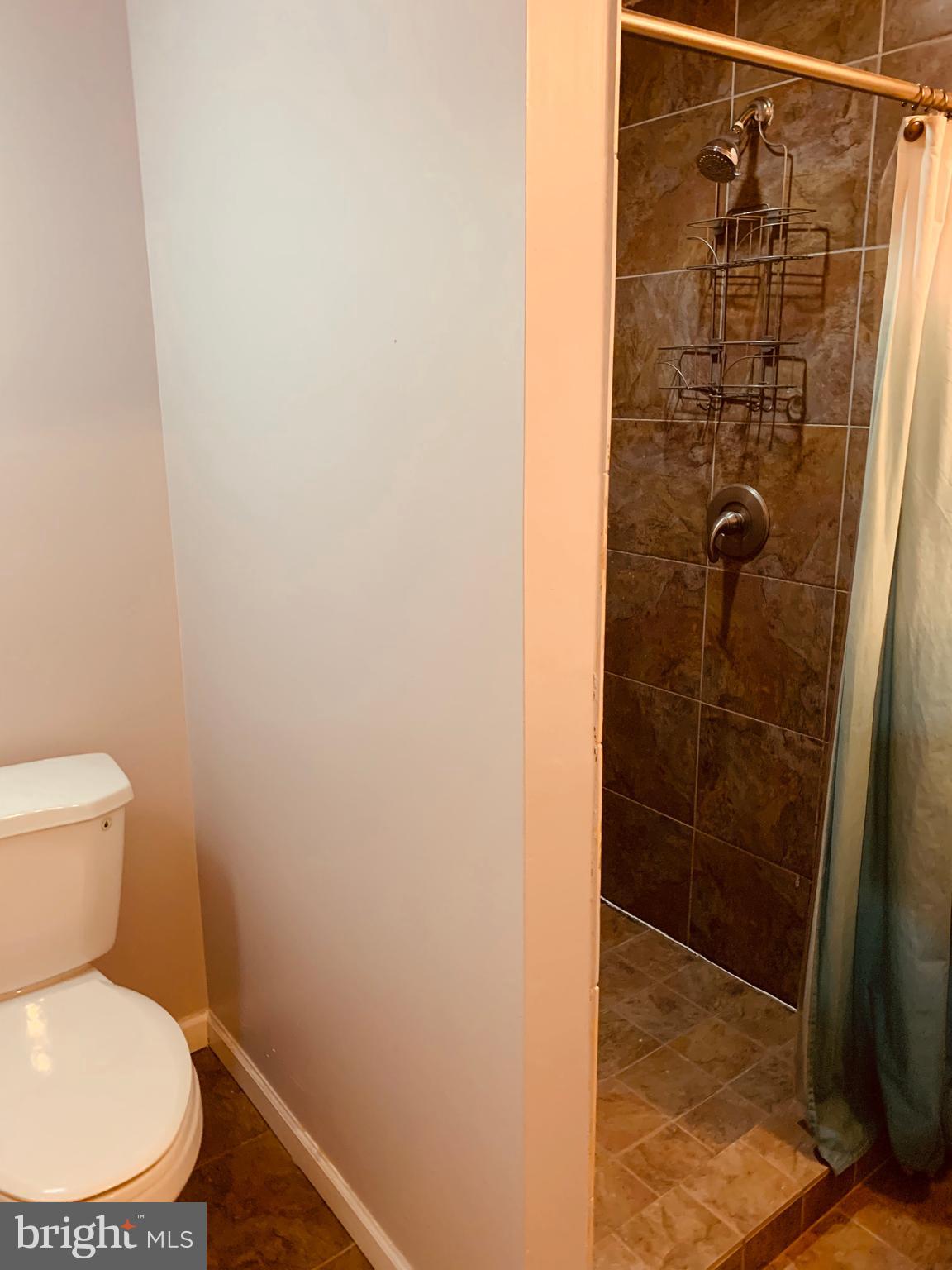 WOODS EDGE TOWNHOME CONDOMINIUMS - Residential