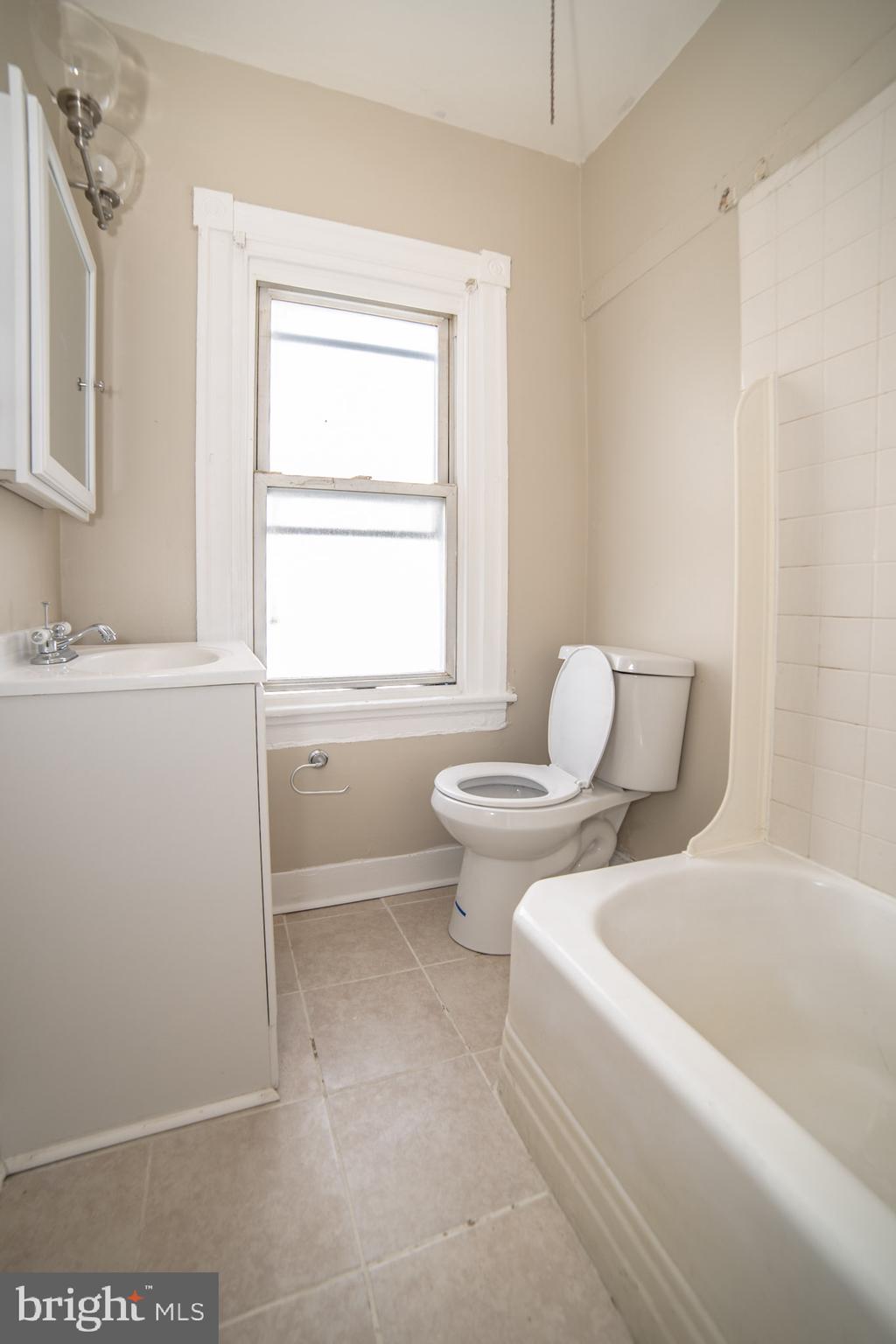 COLLINGDALE - Residential Lease