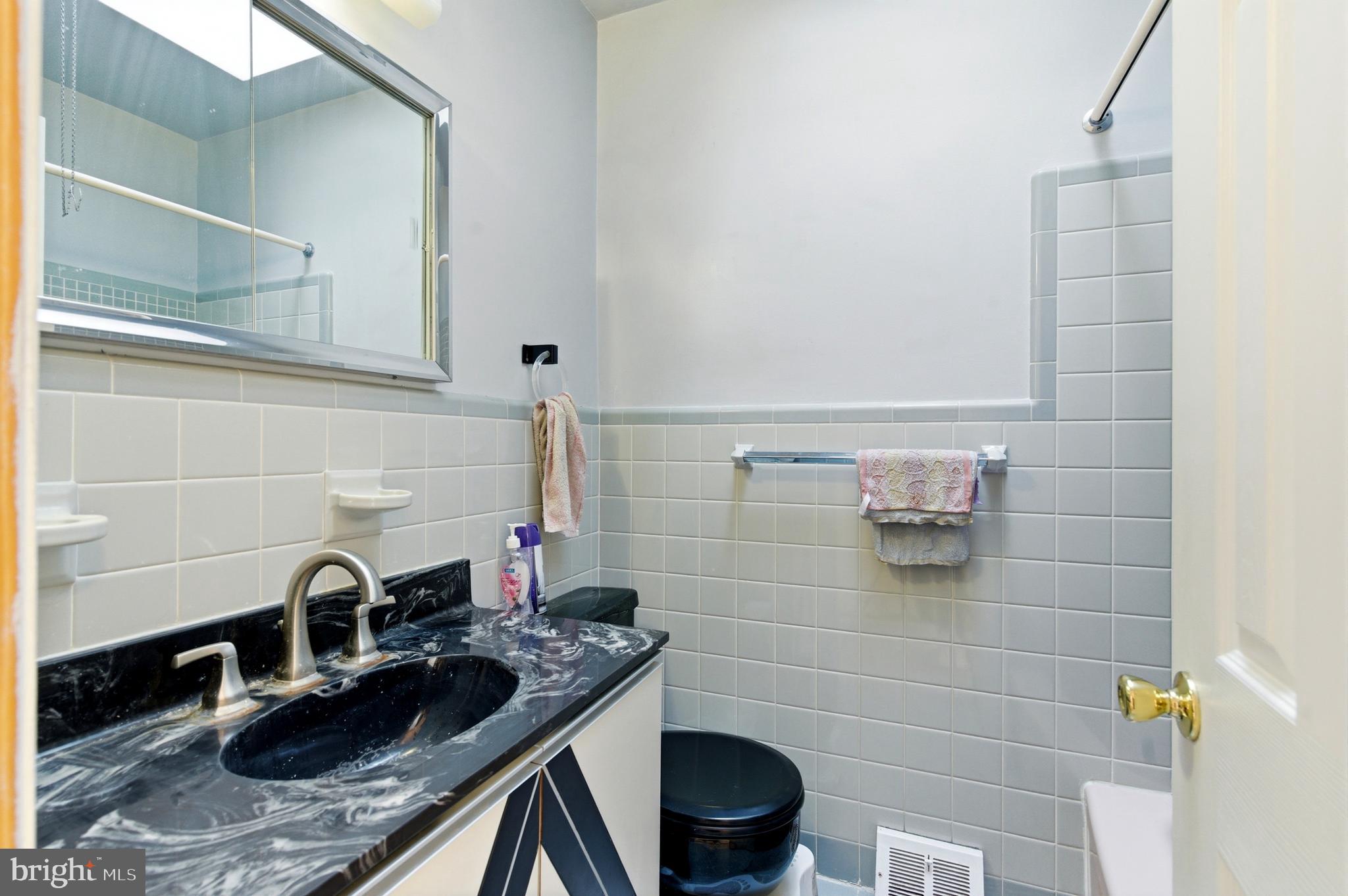 BUSTLETON - Residential