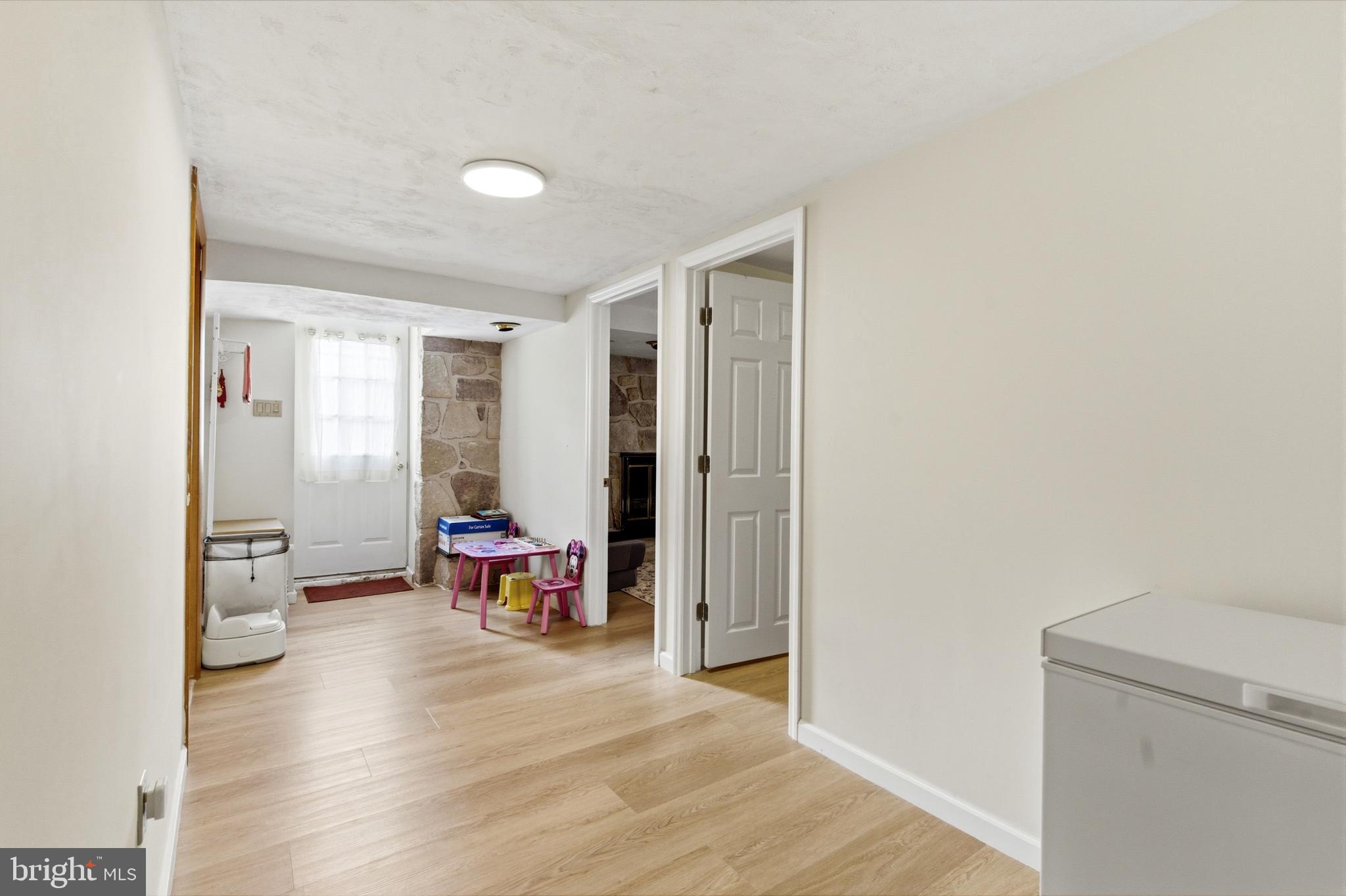 BUSTLETON - Residential