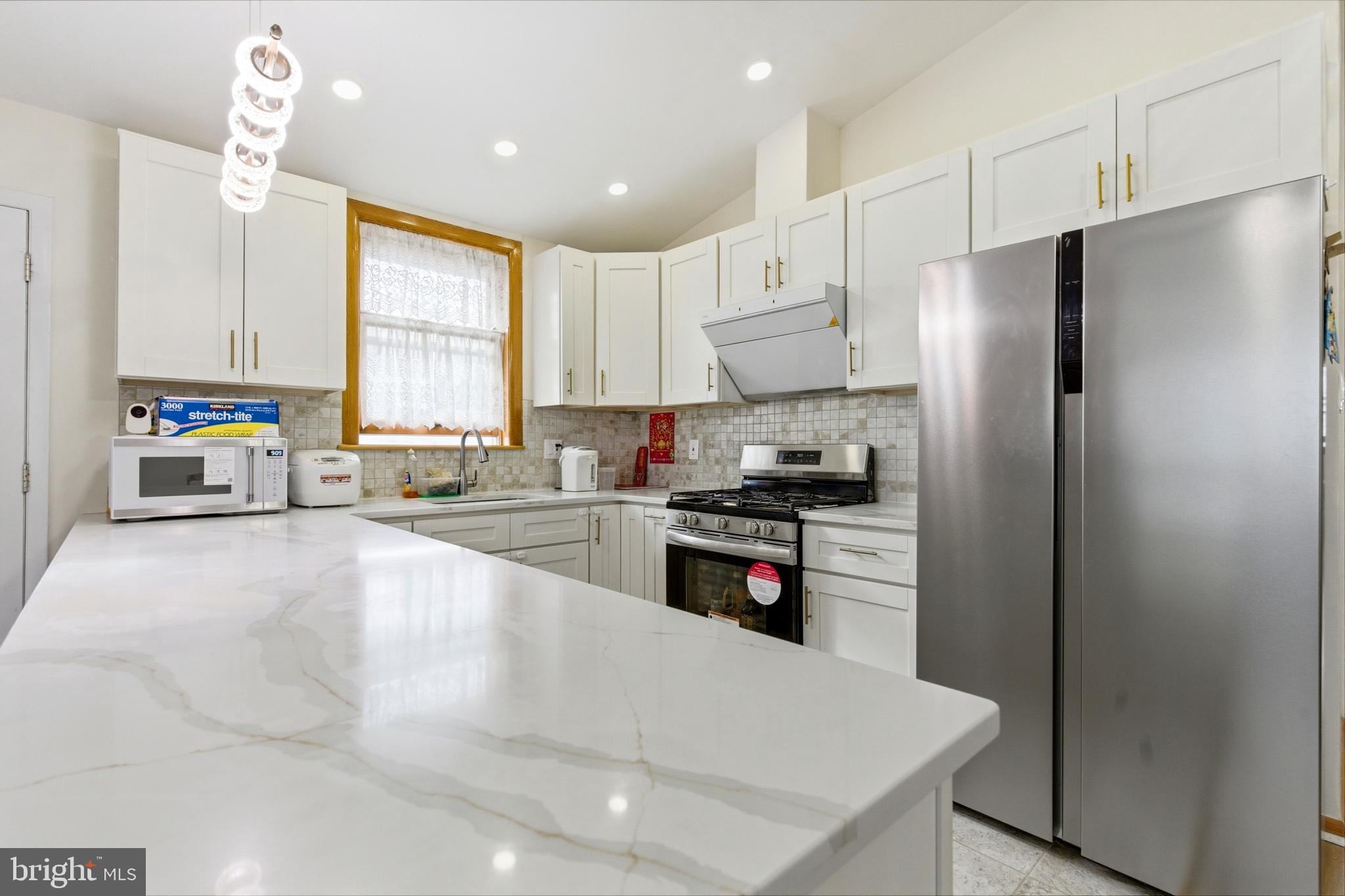 BUSTLETON - Residential