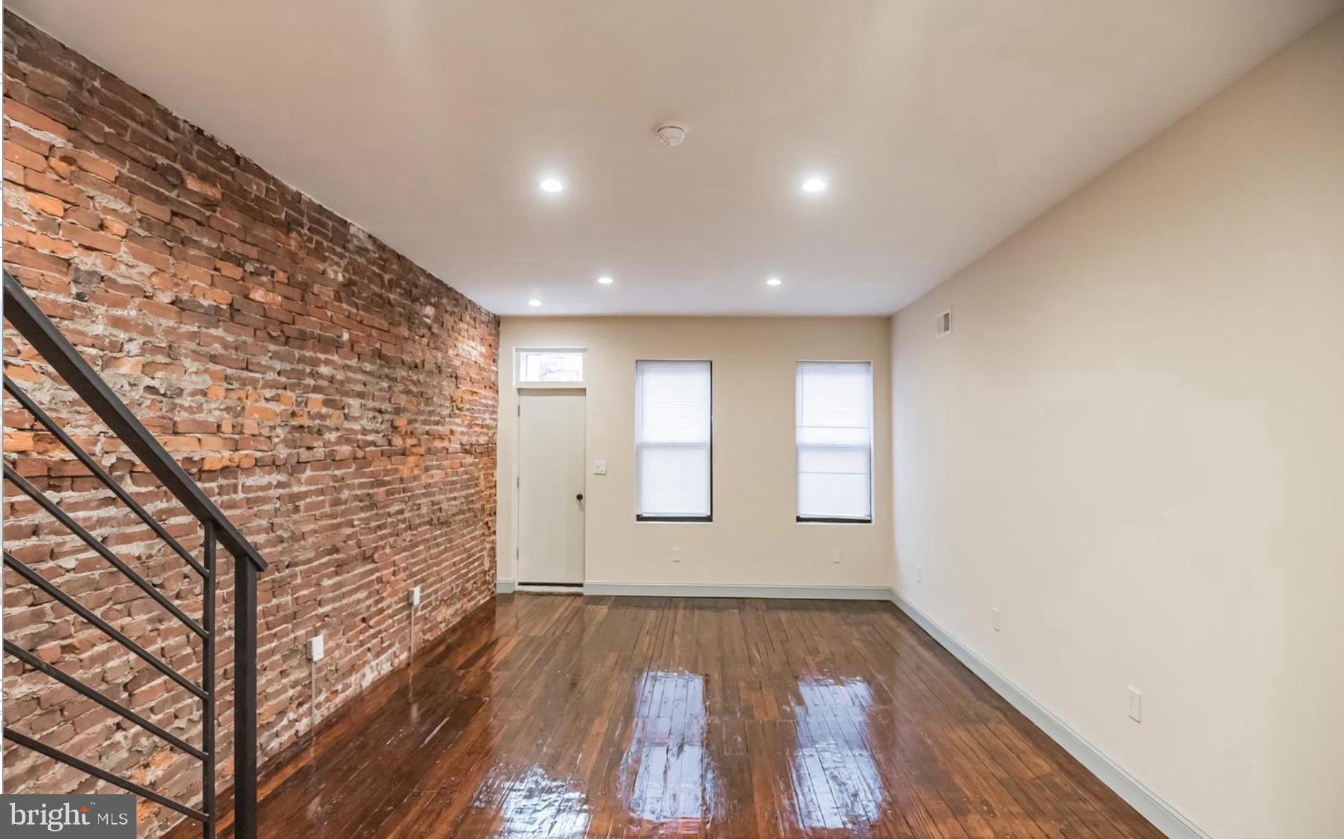 KENSINGTON - Residential