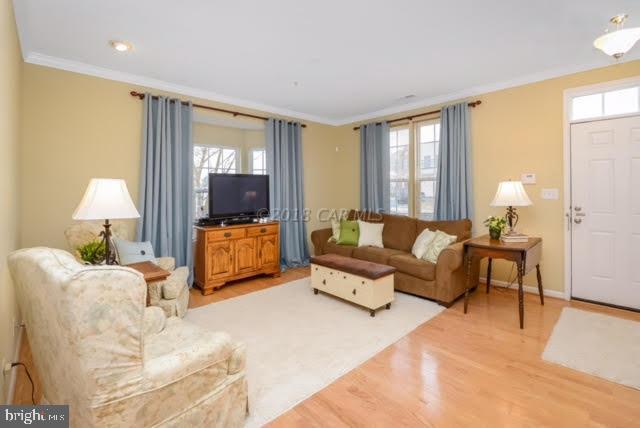 CEDAR COMMONS - Residential