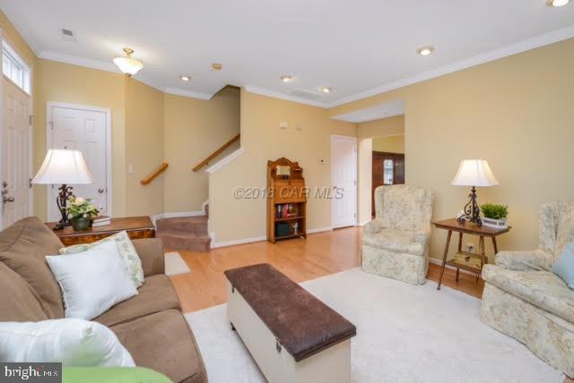 CEDAR COMMONS - Residential