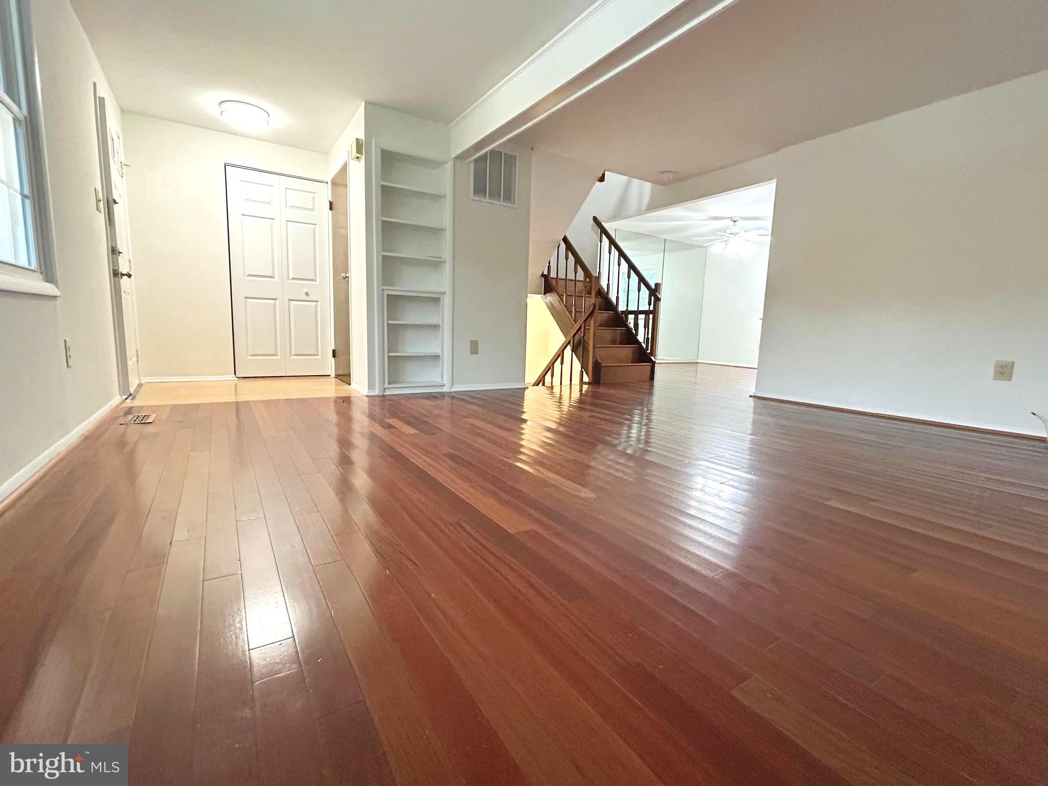 CHARLENE - Residential