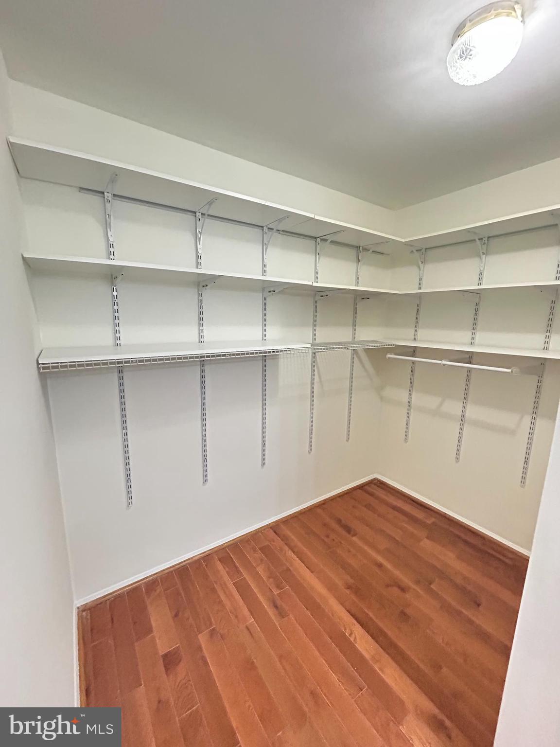 CHARLENE - Residential