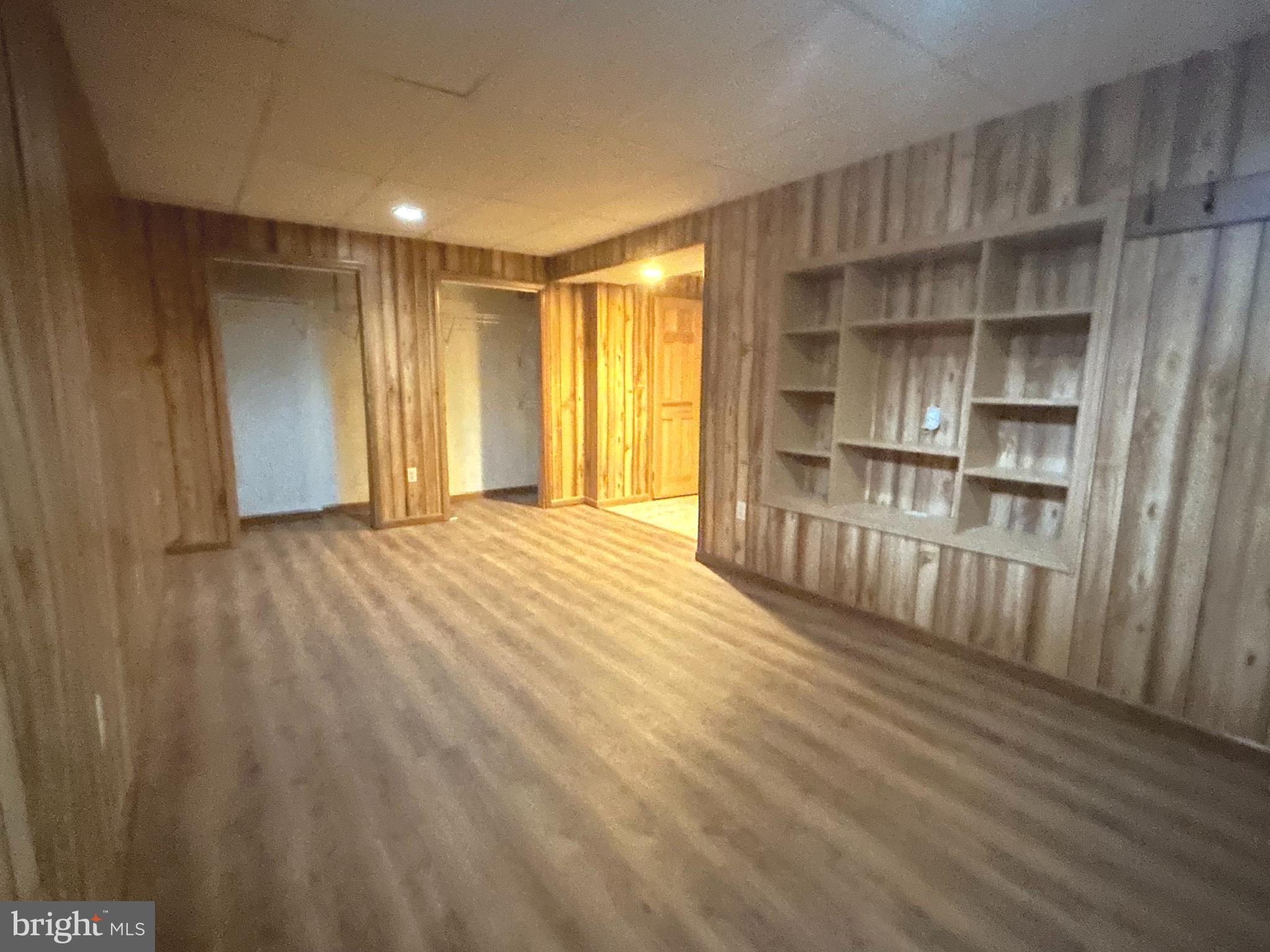 CHARLENE - Residential