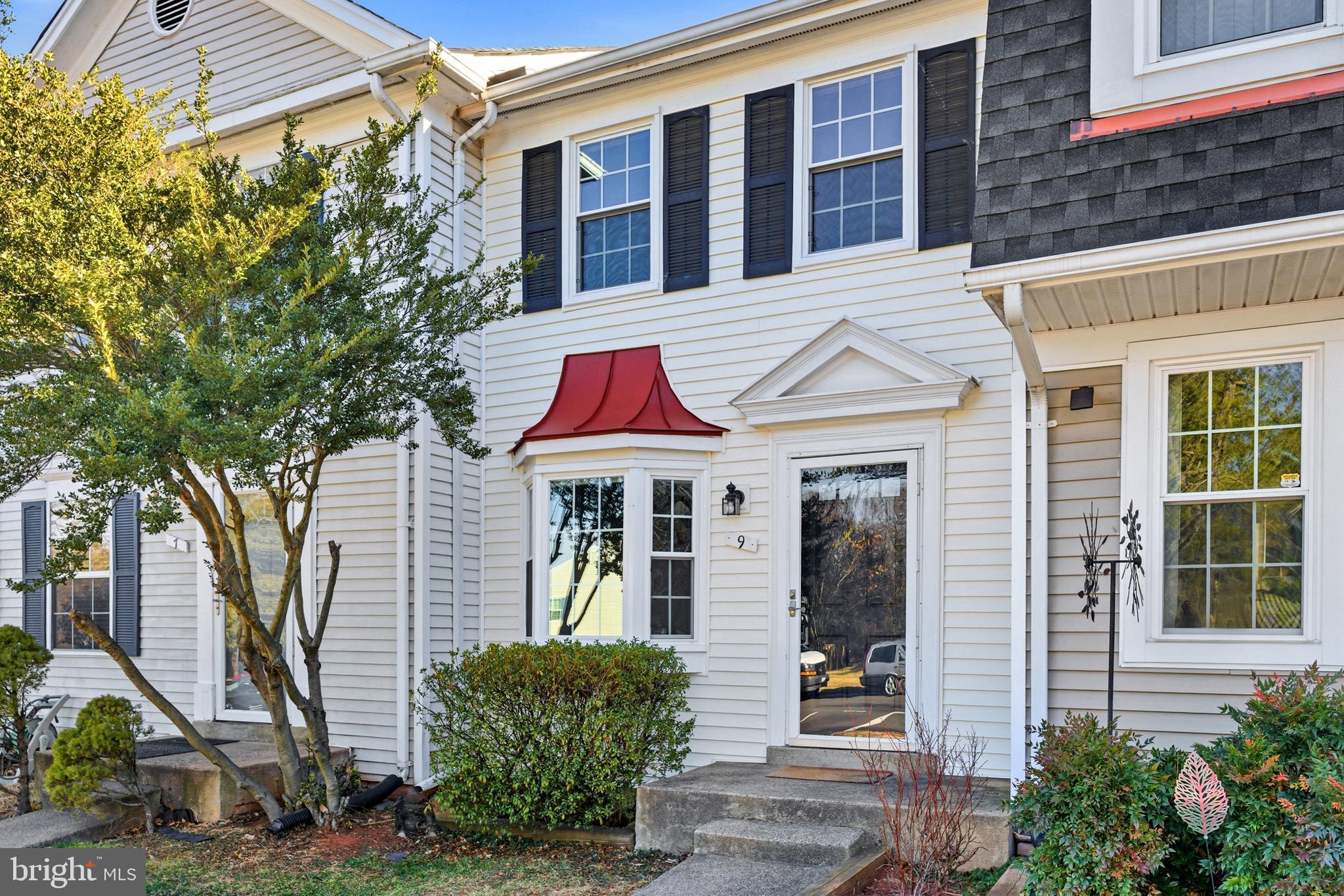 COUNTRYSIDE - Residential