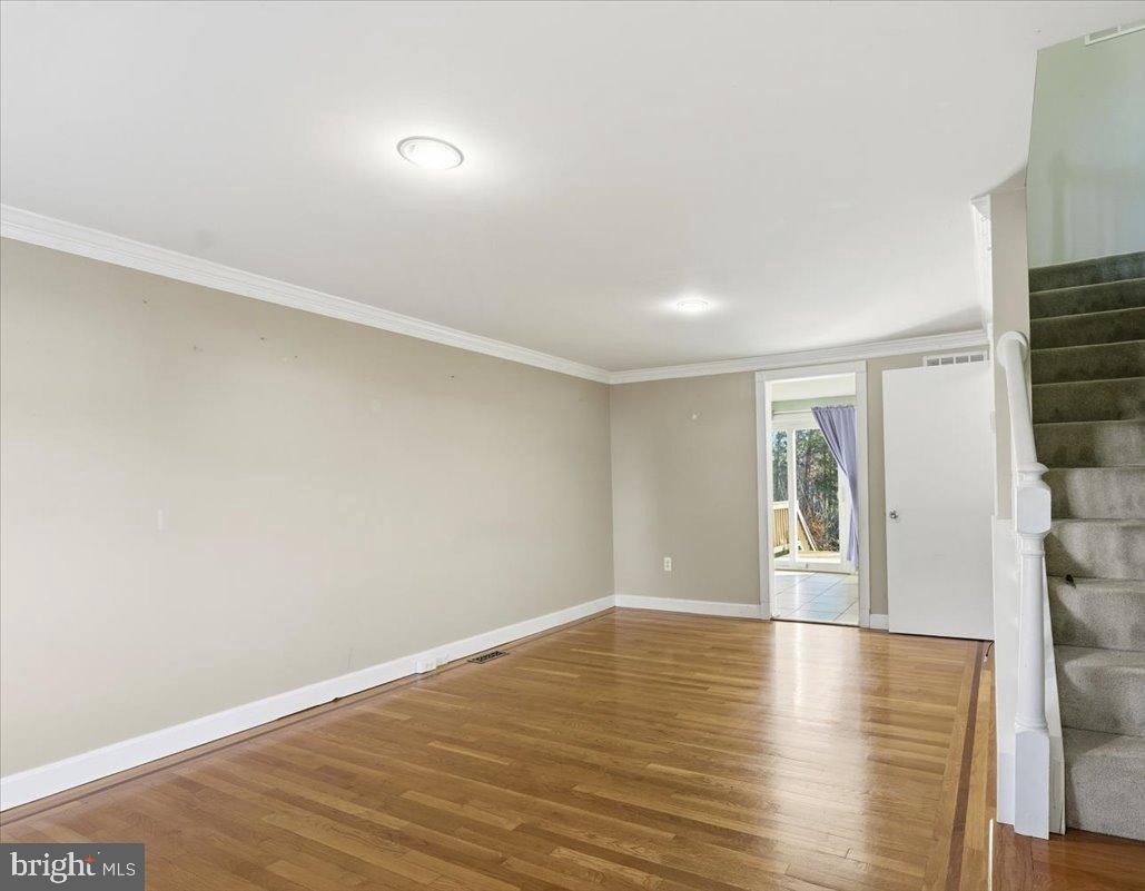 COUNTRYSIDE - Residential