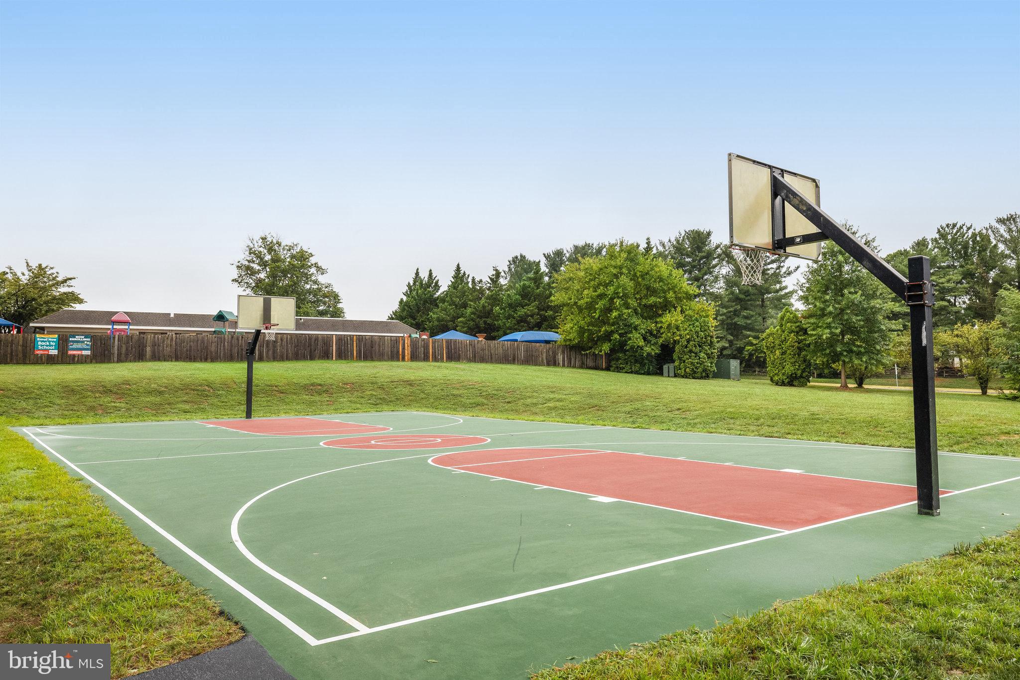 COUNTRYSIDE - Residential
