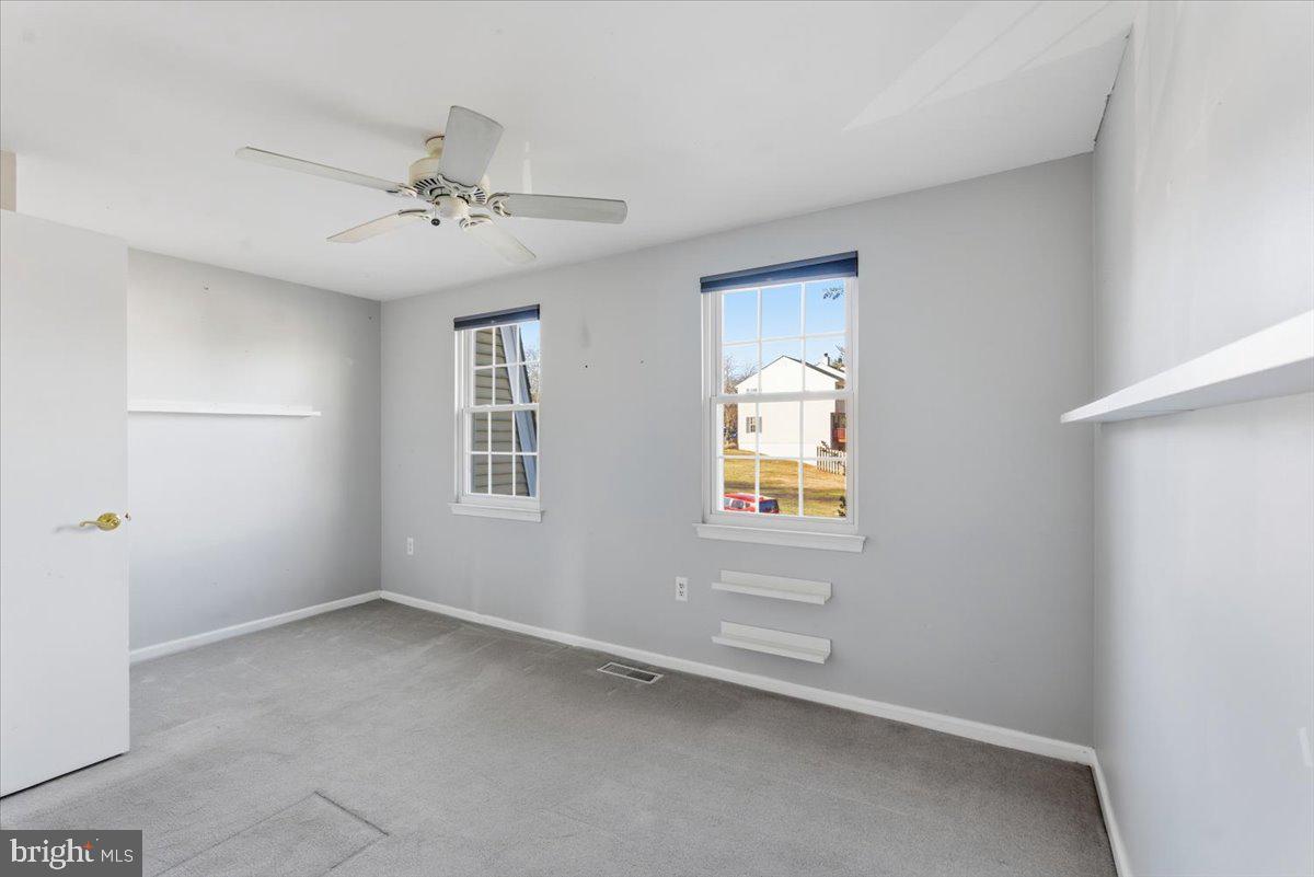 COUNTRYSIDE - Residential