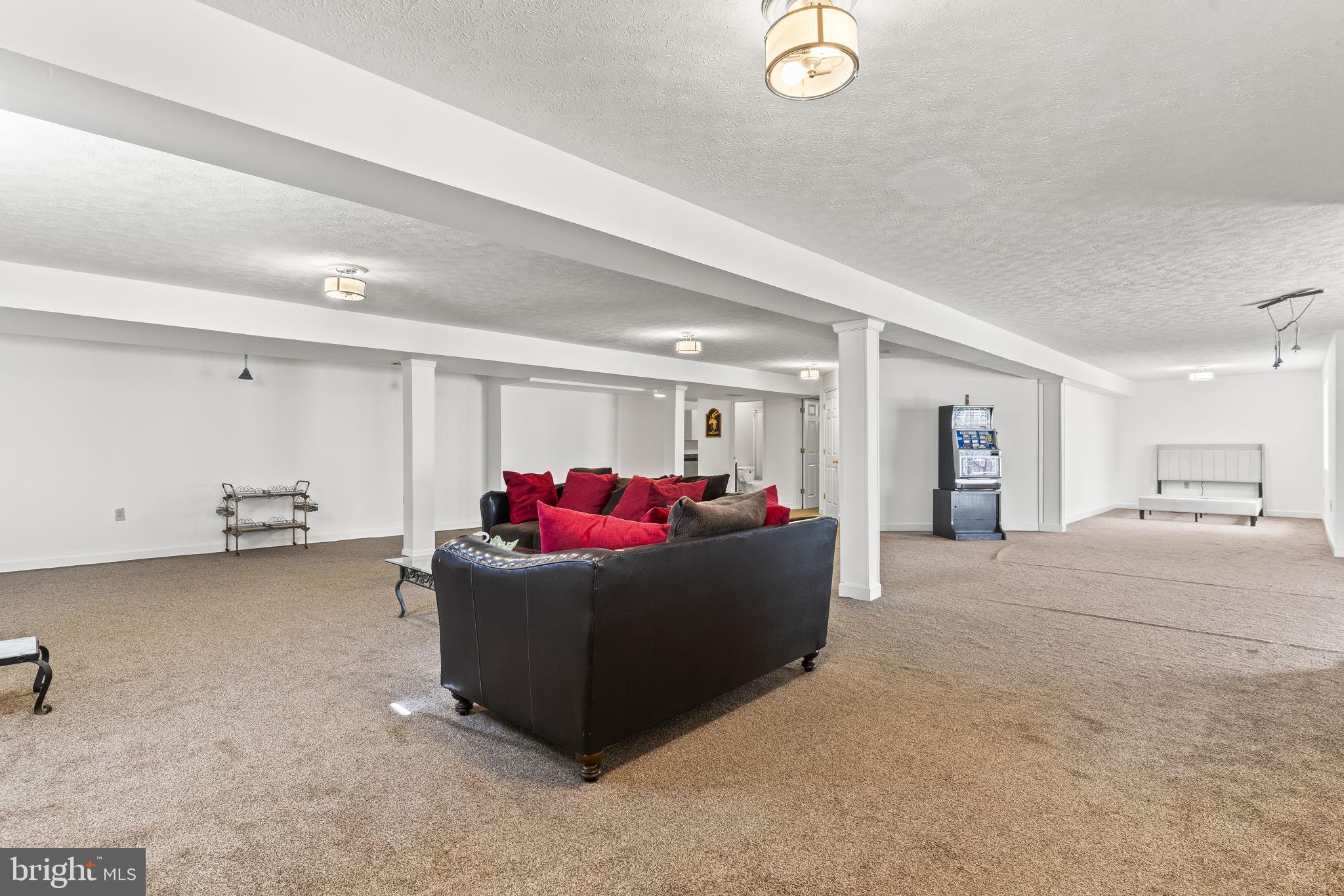 PERSIMMON HILLS - Residential