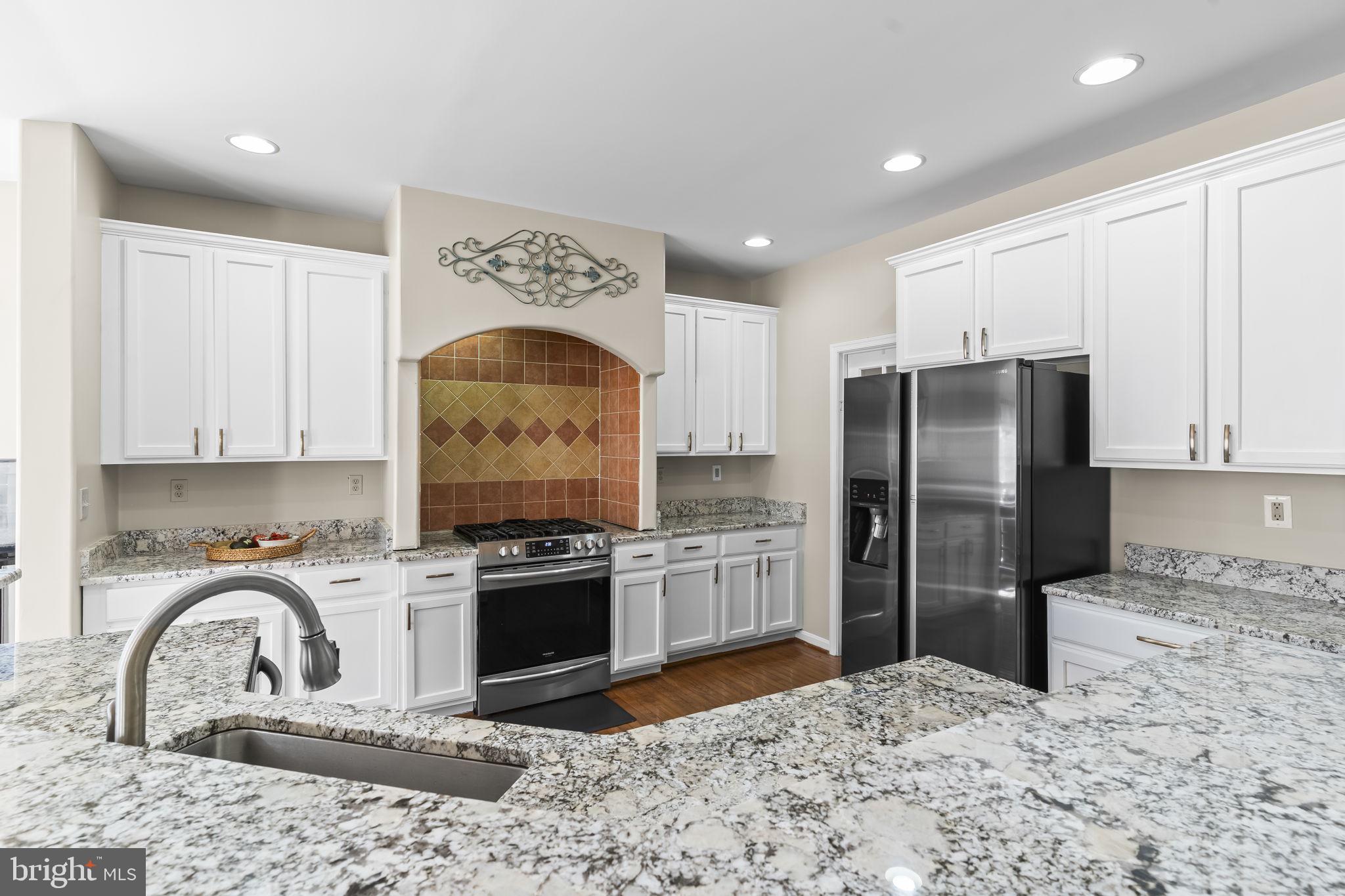 PERSIMMON HILLS - Residential