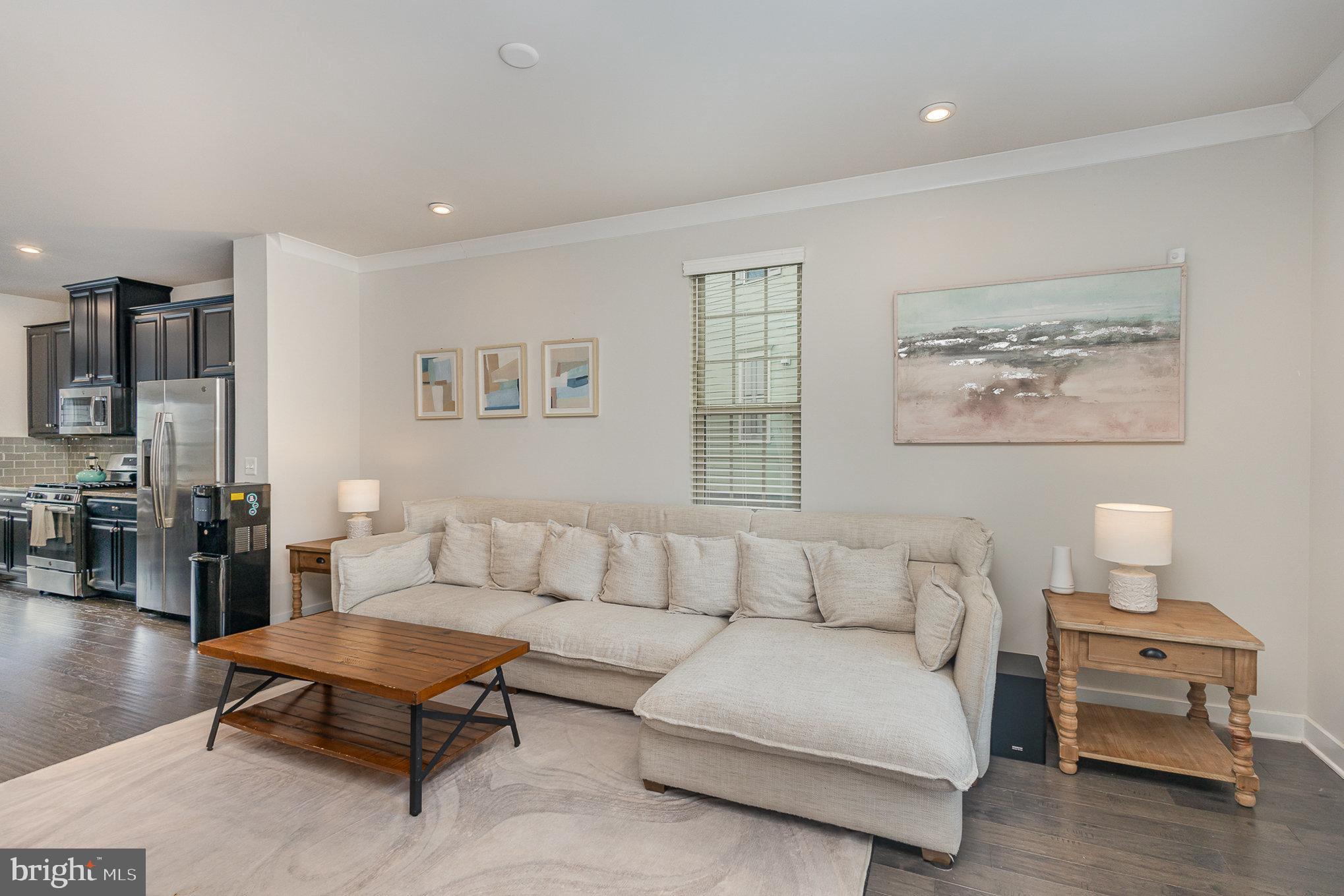 POTOMAC SHORES - Residential