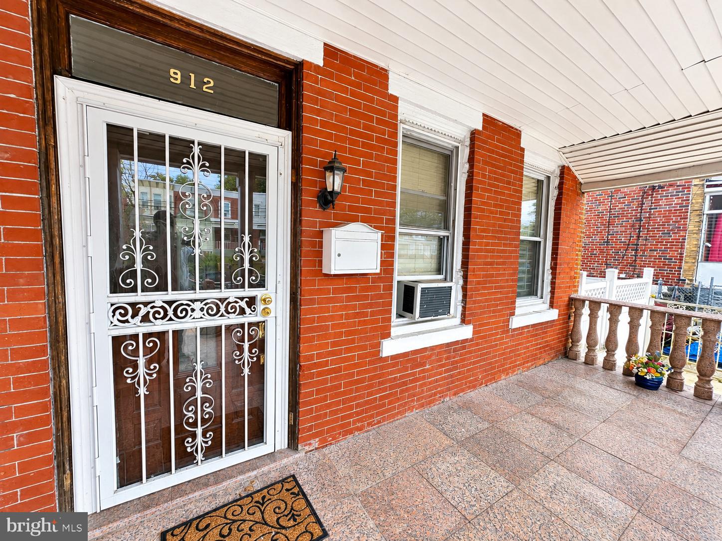 912 RIDGE AVENUE 1