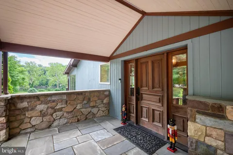 795 S Delaware Drive, Easton, PA MLS: PANH2007348