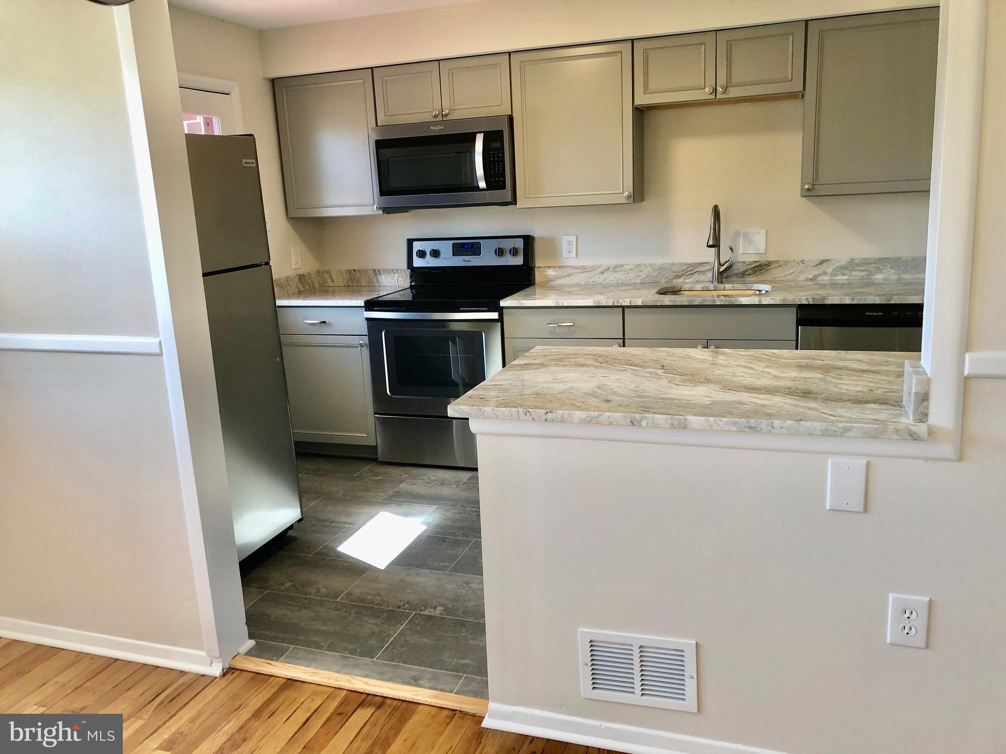 HAWTHORNE - Residential