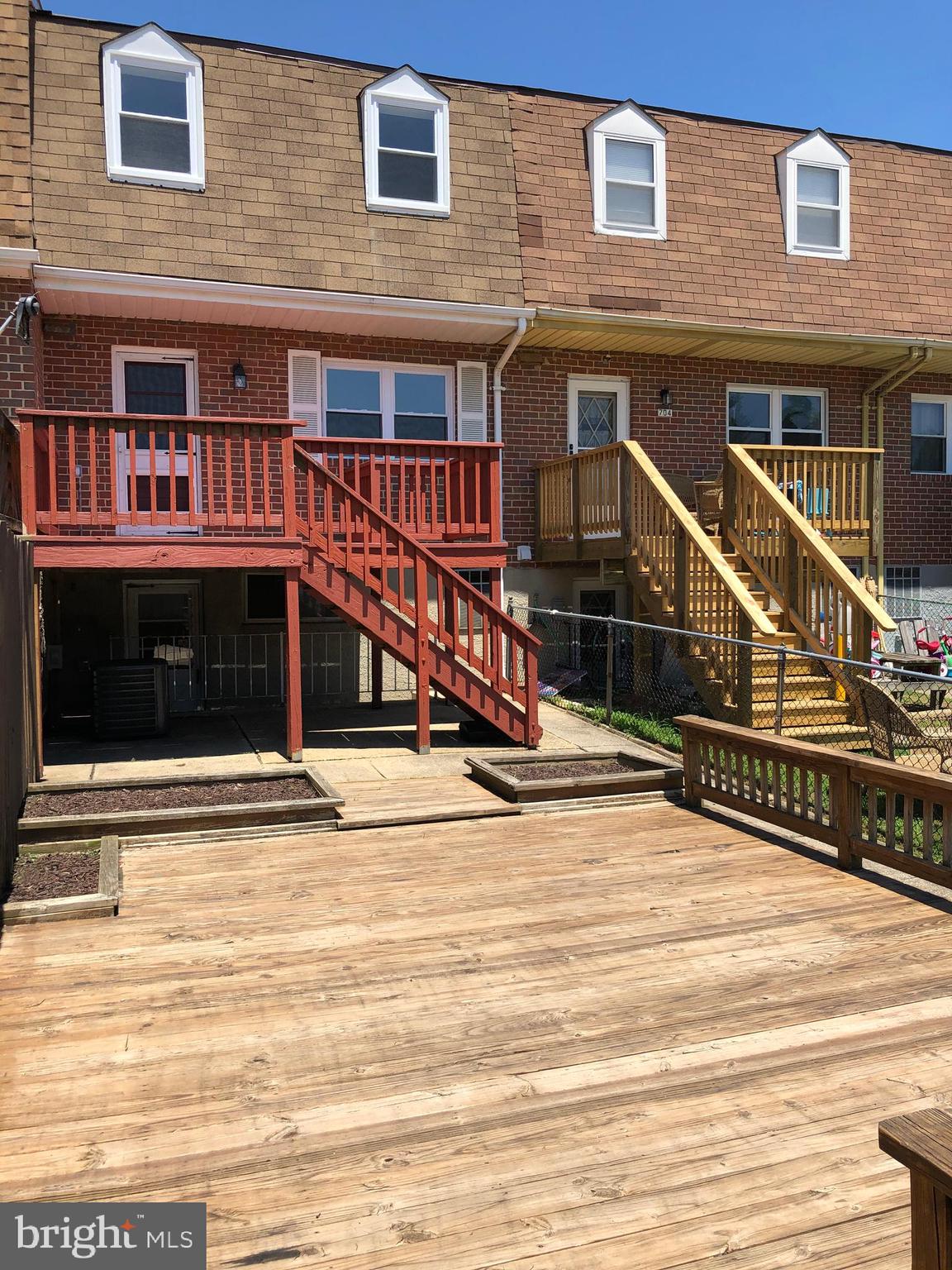 HAWTHORNE - Residential