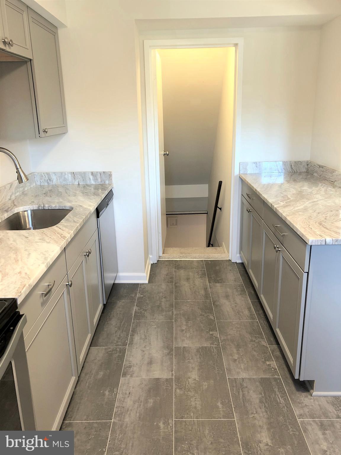 HAWTHORNE - Residential