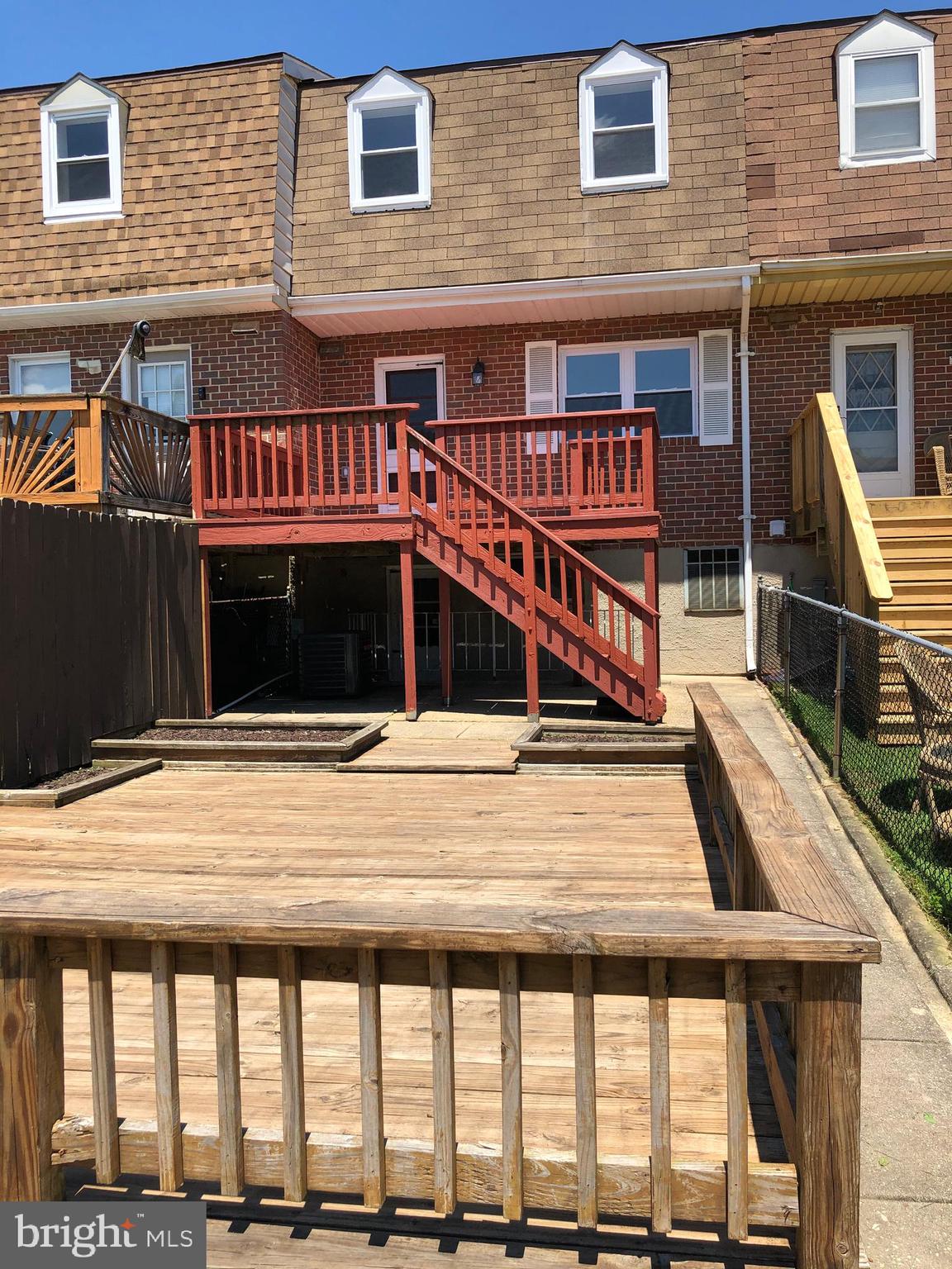 HAWTHORNE - Residential