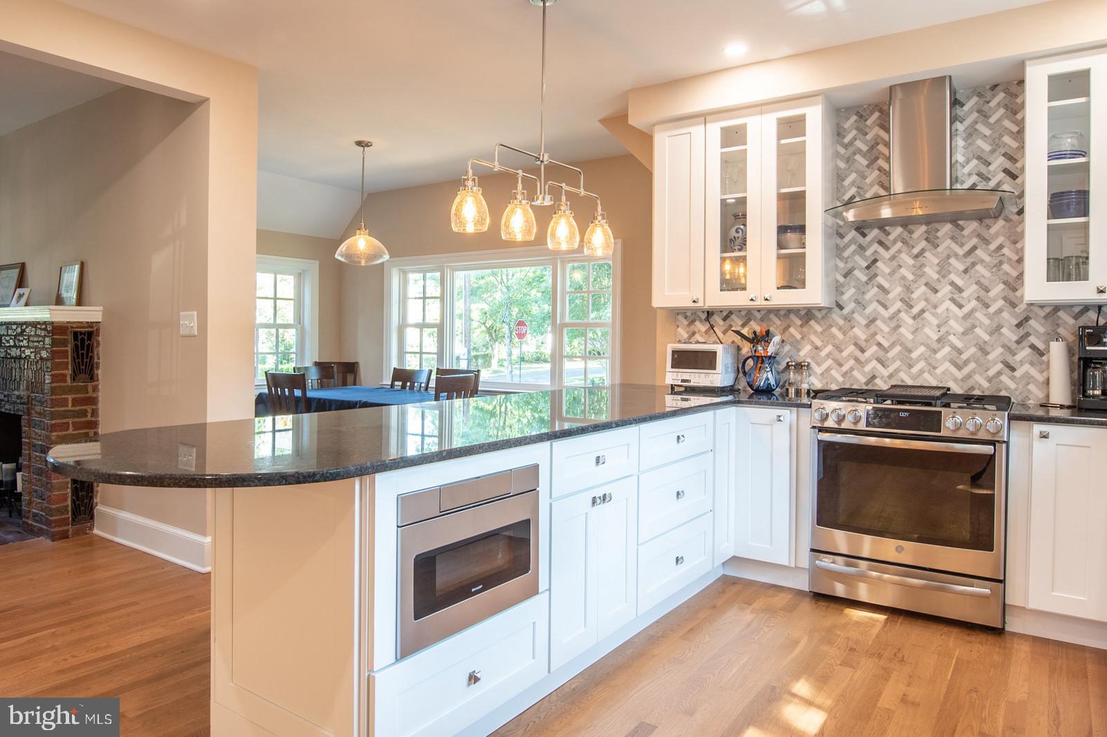 WAYCROFT WOODLAWN - Residential Lease