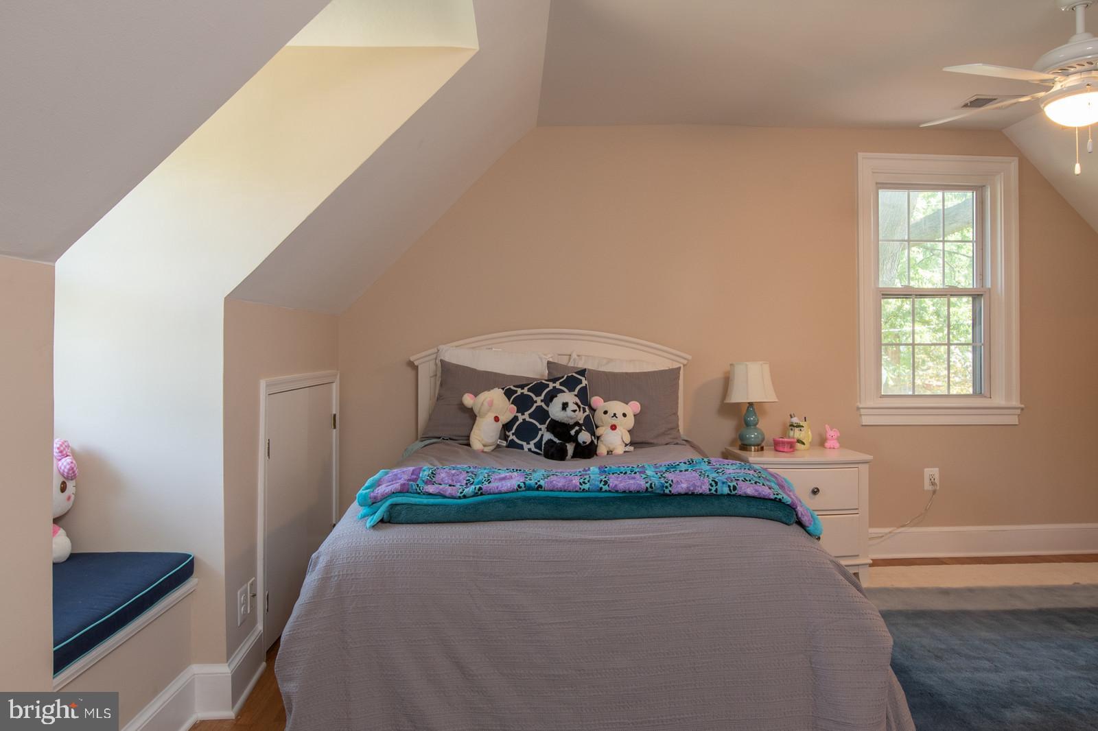 WAYCROFT WOODLAWN - Residential Lease