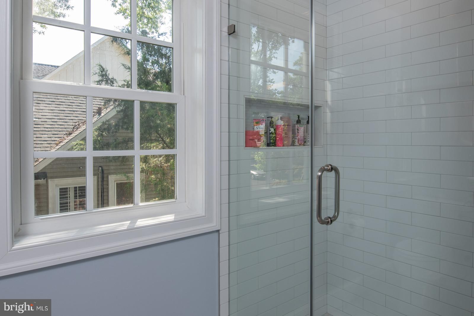 WAYCROFT WOODLAWN - Residential Lease