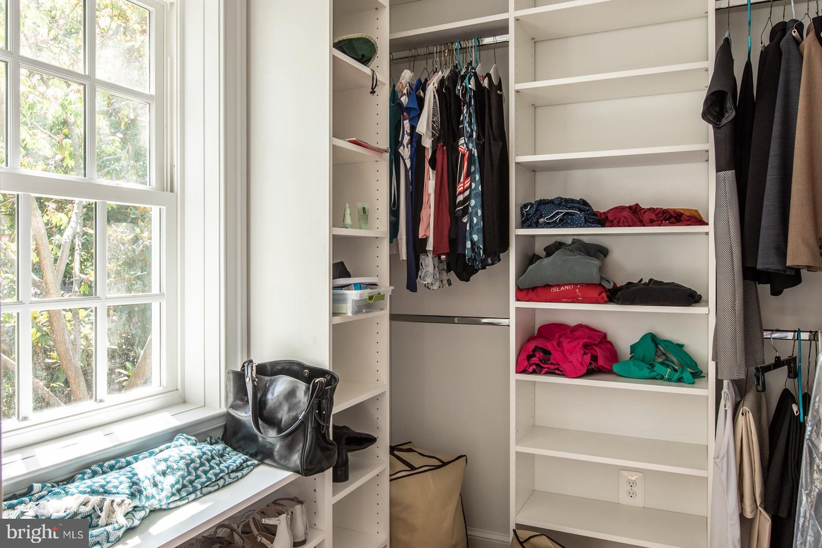 WAYCROFT WOODLAWN - Residential Lease