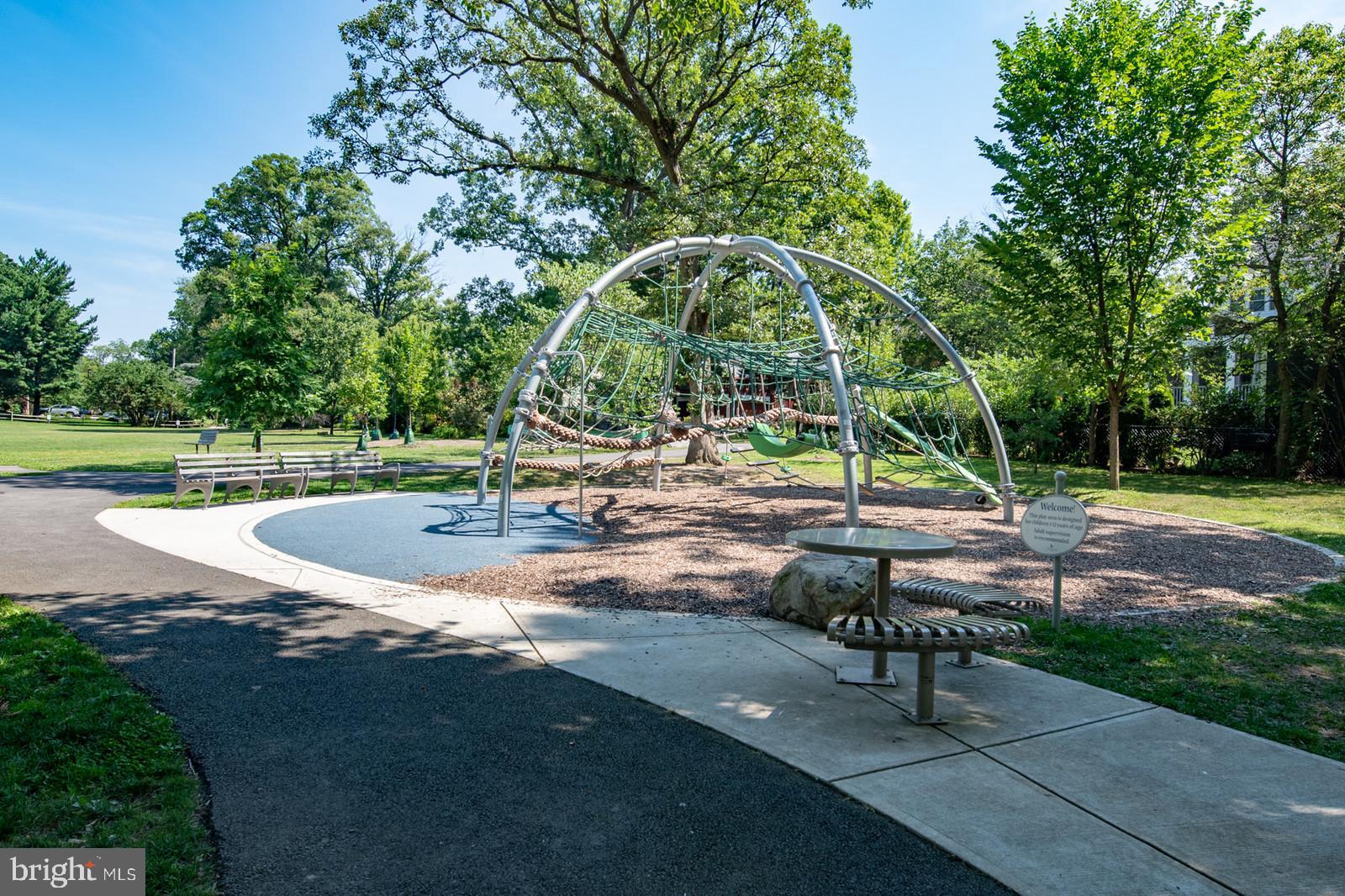 WAYCROFT WOODLAWN - Residential Lease