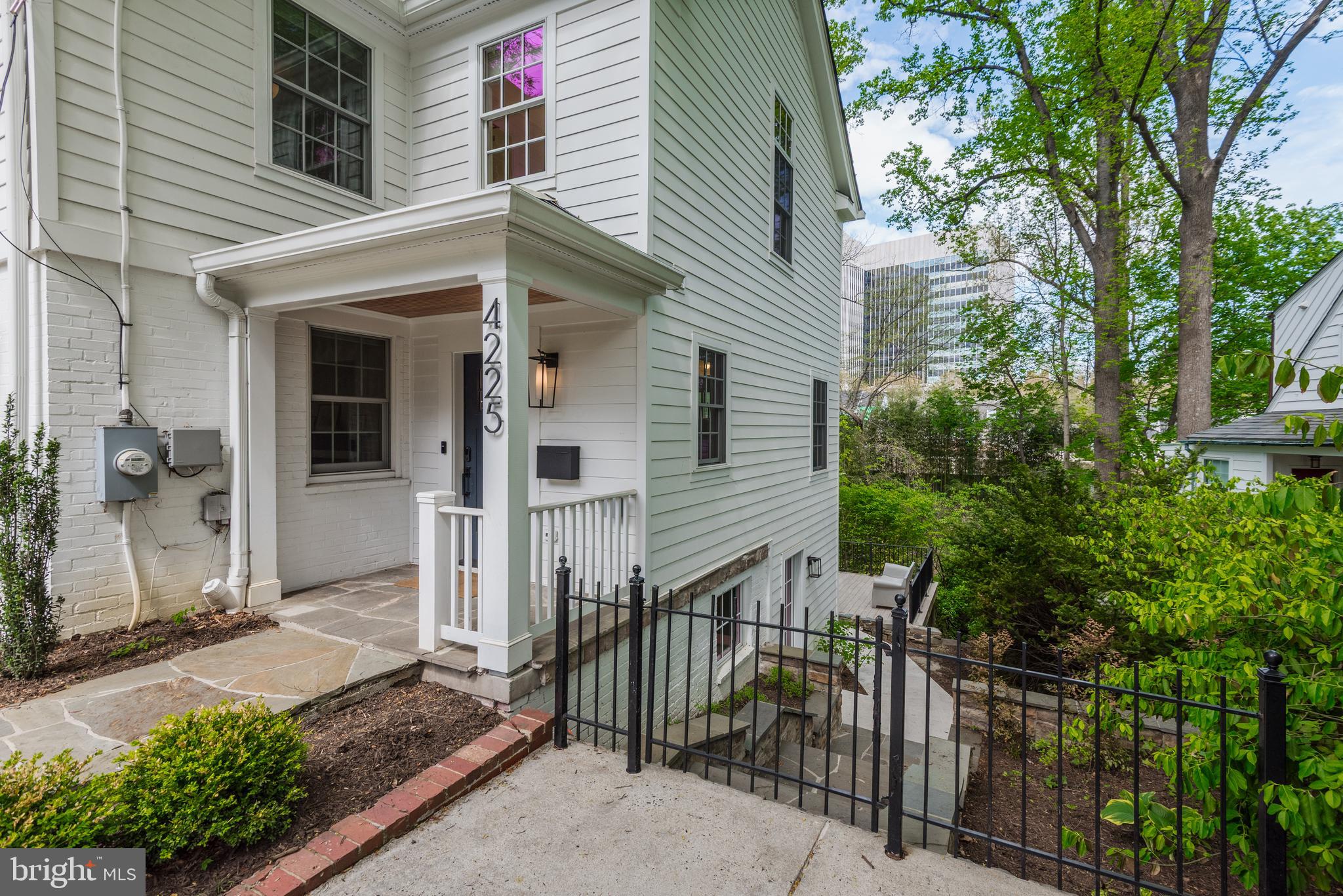 TARRYTOWN PARK - Residential