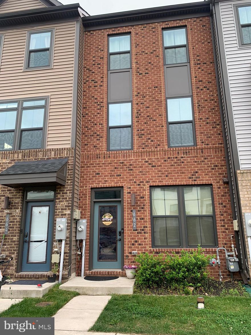 Don't miss this opportunity to rent this new (2020) townhouse in the beautiful Tanyard Shores community. Enter the townhouse from the first level of this 3 bedroom, 3 full-bath, 1 half-bath townhouse. This home has large windows that allow for natural light to stream in, a gourmet kitchen with stainless steel appliances, gas cooking, and an area for a large kitchen table. The primary and second bedrooms on the top floor have an ensuite bath and walk-in closet. The 3rd bedroom is on the lower level and has a large walk-in closet. There is a sliding door to the deck from the kitchen with slider doors to a fenced-in backyard with a gate. There are two assigned parking spaces in front of the townhouse. Enjoy resort-style living with endless community amenities like a pool, walking and biking trails, fitness center, fire pit, coffee bar, and so much MORE!