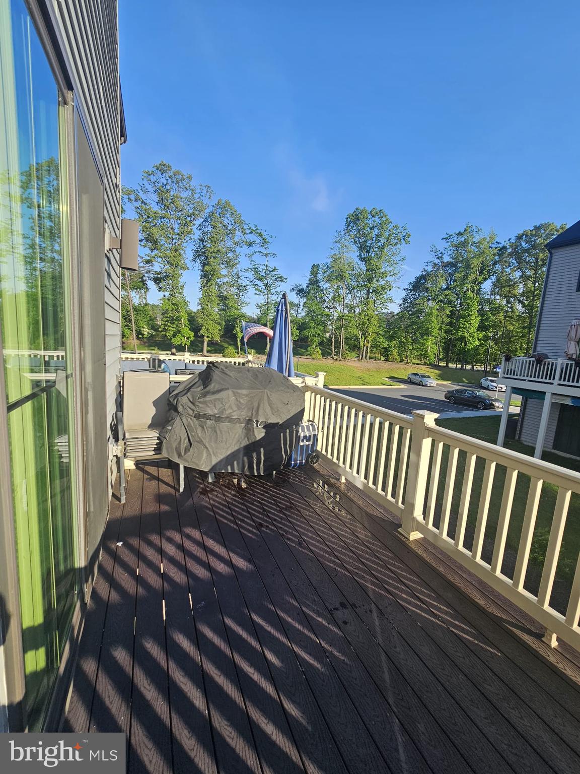 TANYARD SHORES - Residential Lease