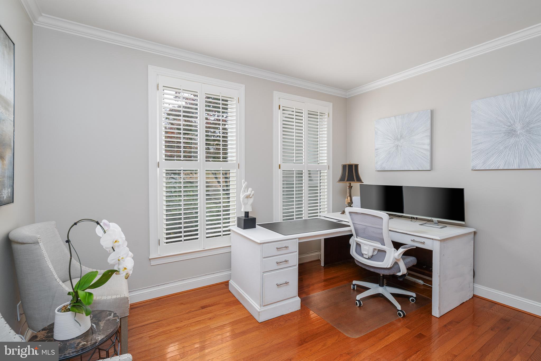 RESTON - Residential