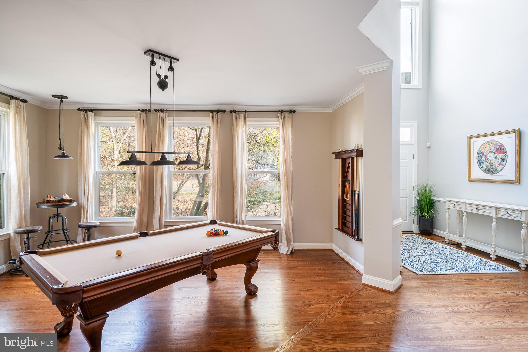 RESTON - Residential