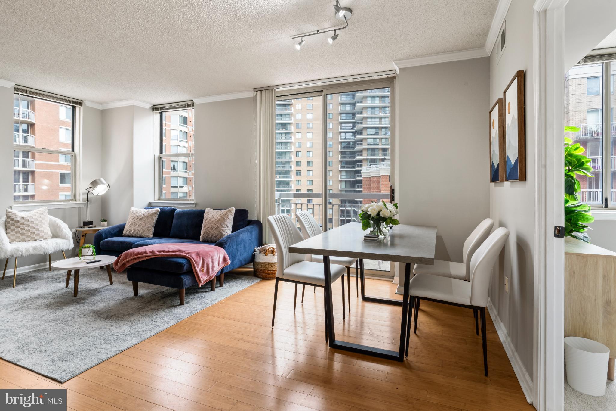 3835 N 9TH STREET N 809W